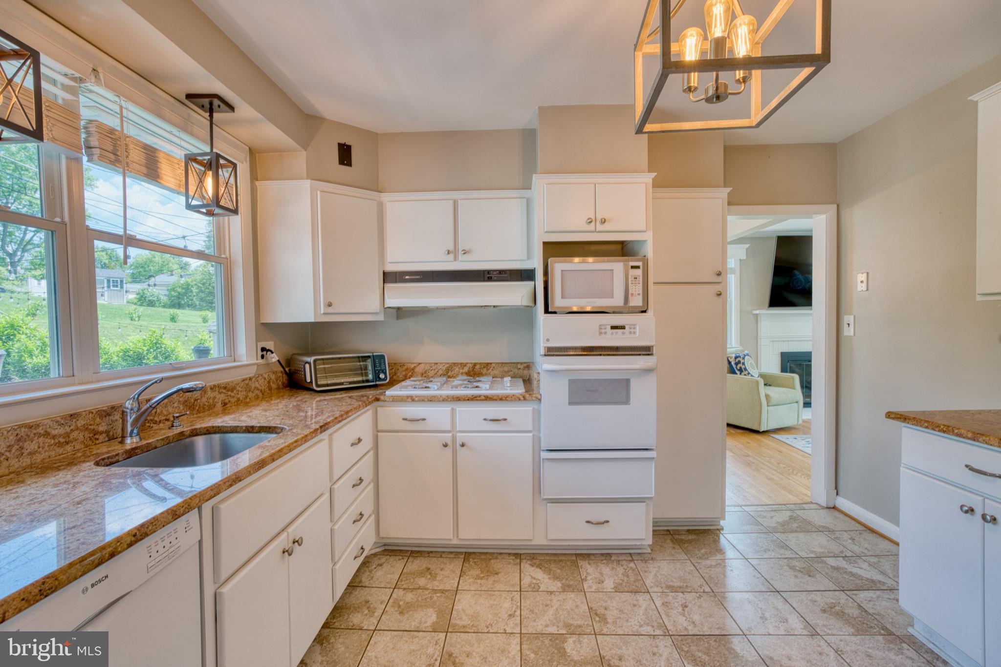 THORNLEIGH - Residential