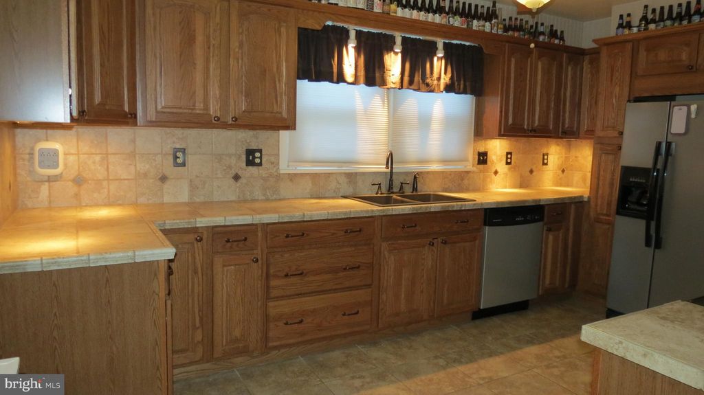 Photo of 112 Park Avenue, HUMMELSTOWN, PA 17036 (MLS # PADA2050474)