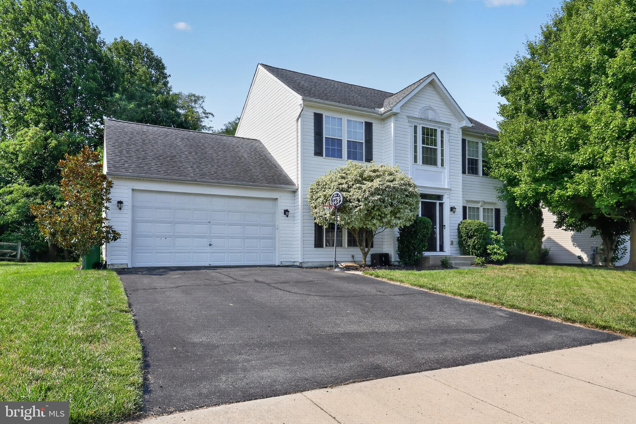 27 BROWNING CIRCLE
