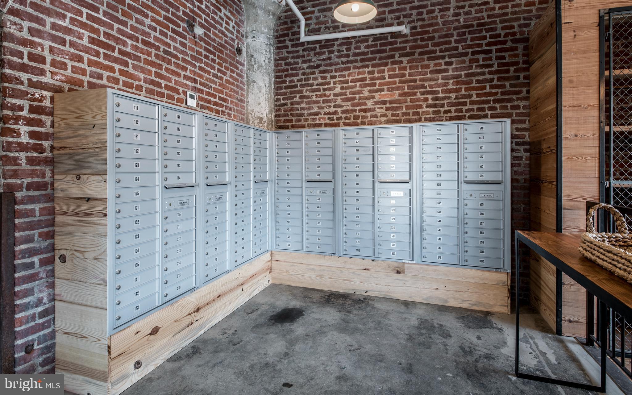 LOWER MOYAMENSING - Residential Lease