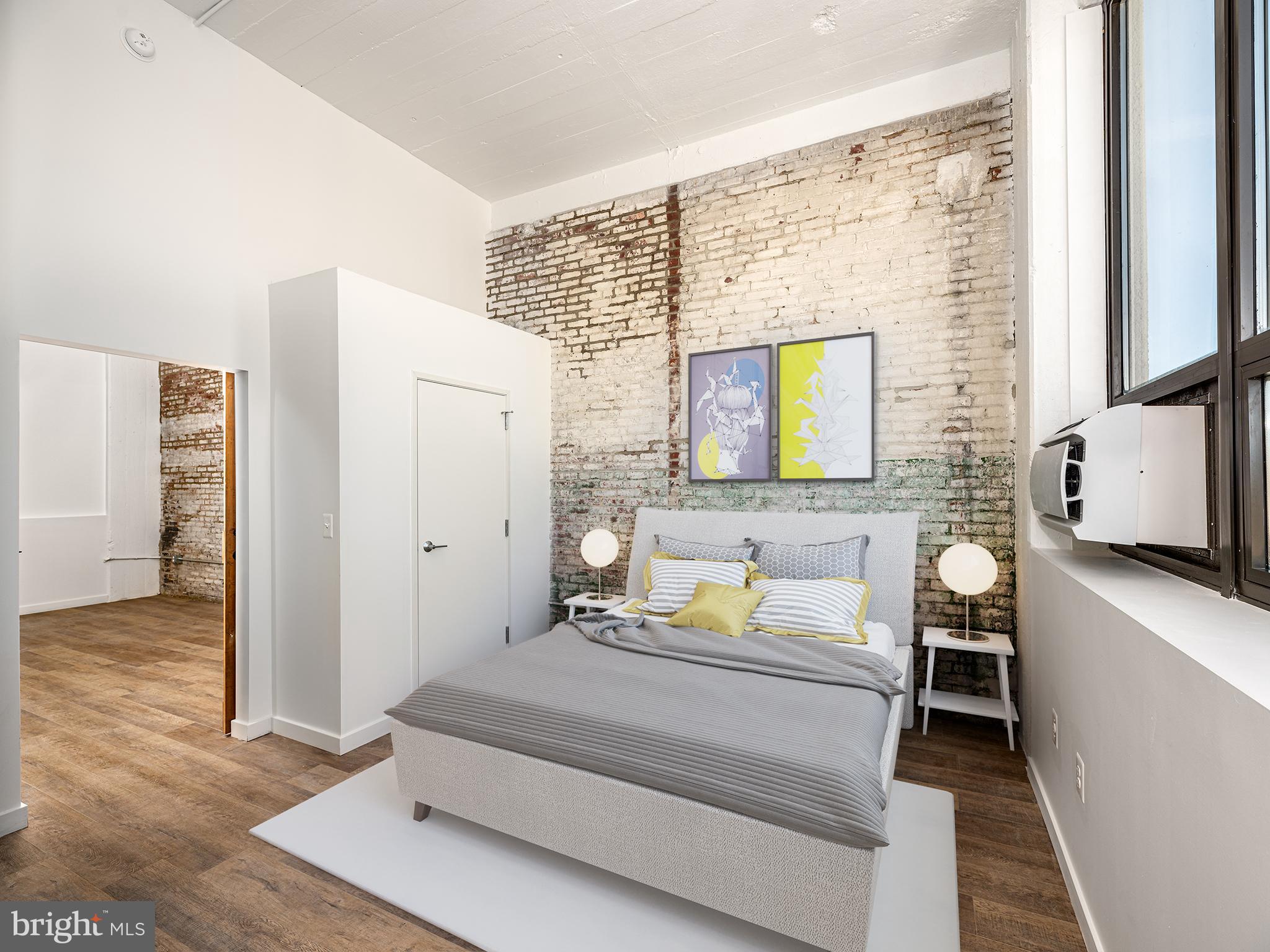 LOWER MOYAMENSING - Residential Lease