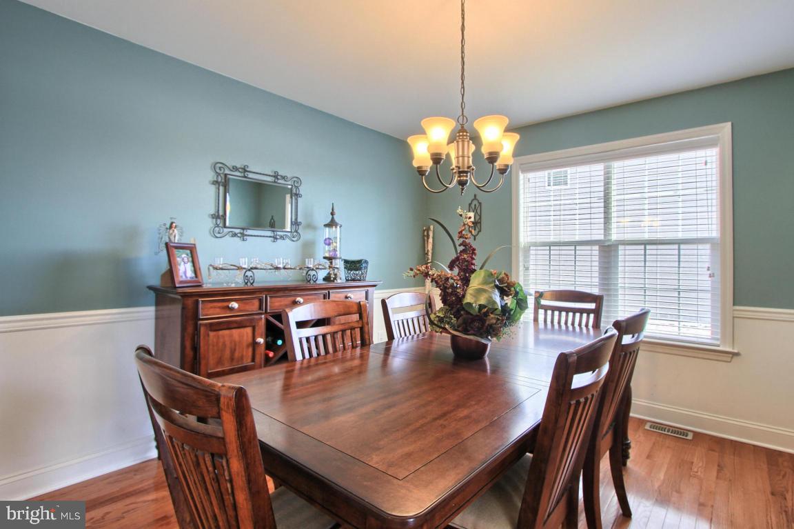HEMPFIELD CROSSING - Residential