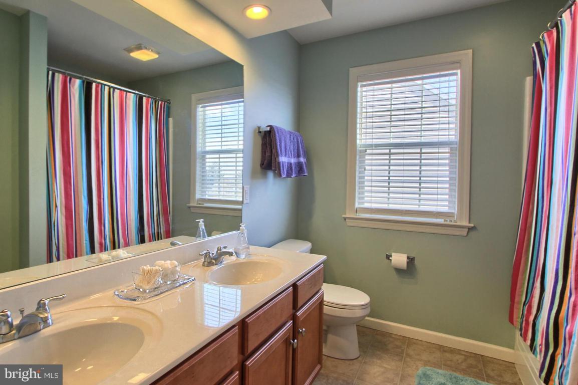 HEMPFIELD CROSSING - Residential