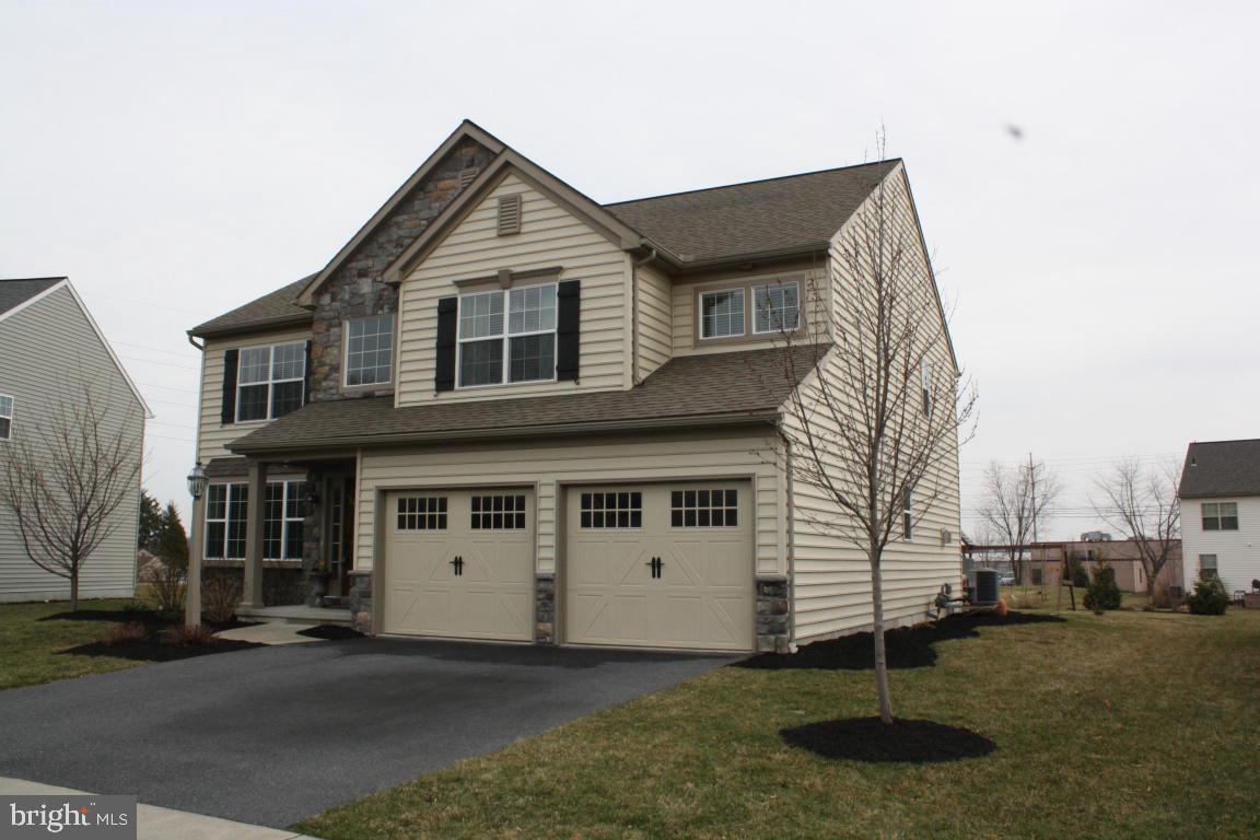 HEMPFIELD CROSSING - Residential
