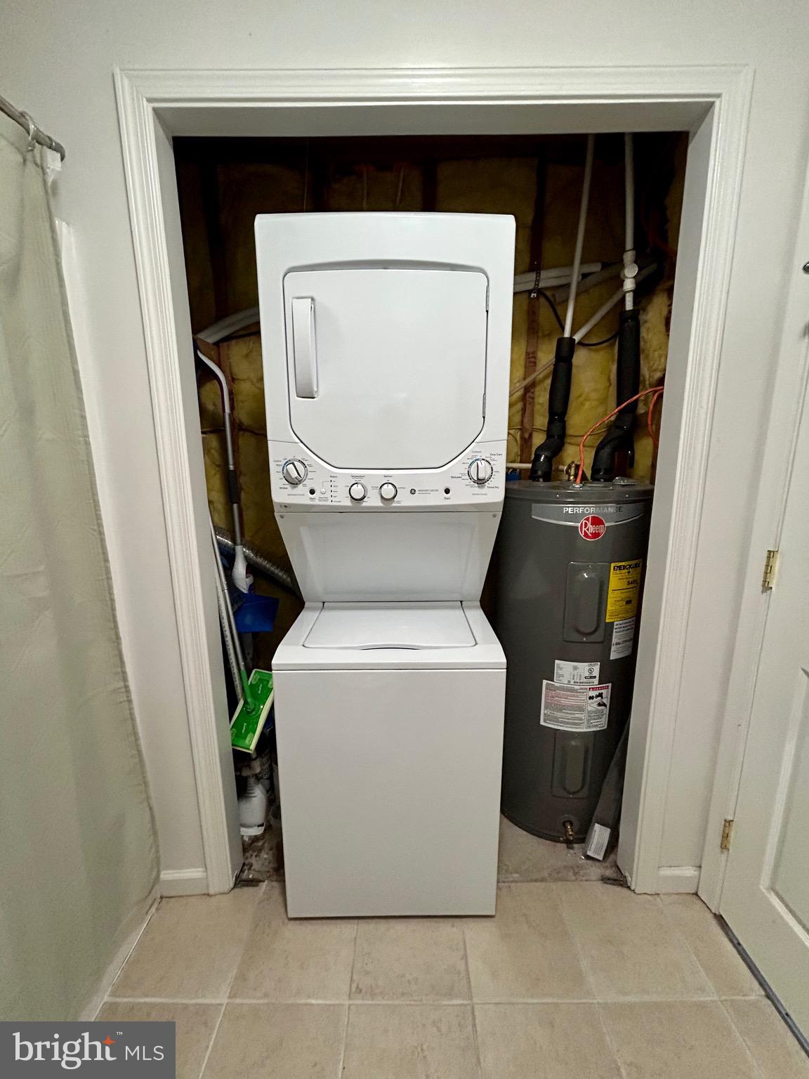 SLEEPY WOODS - Residential