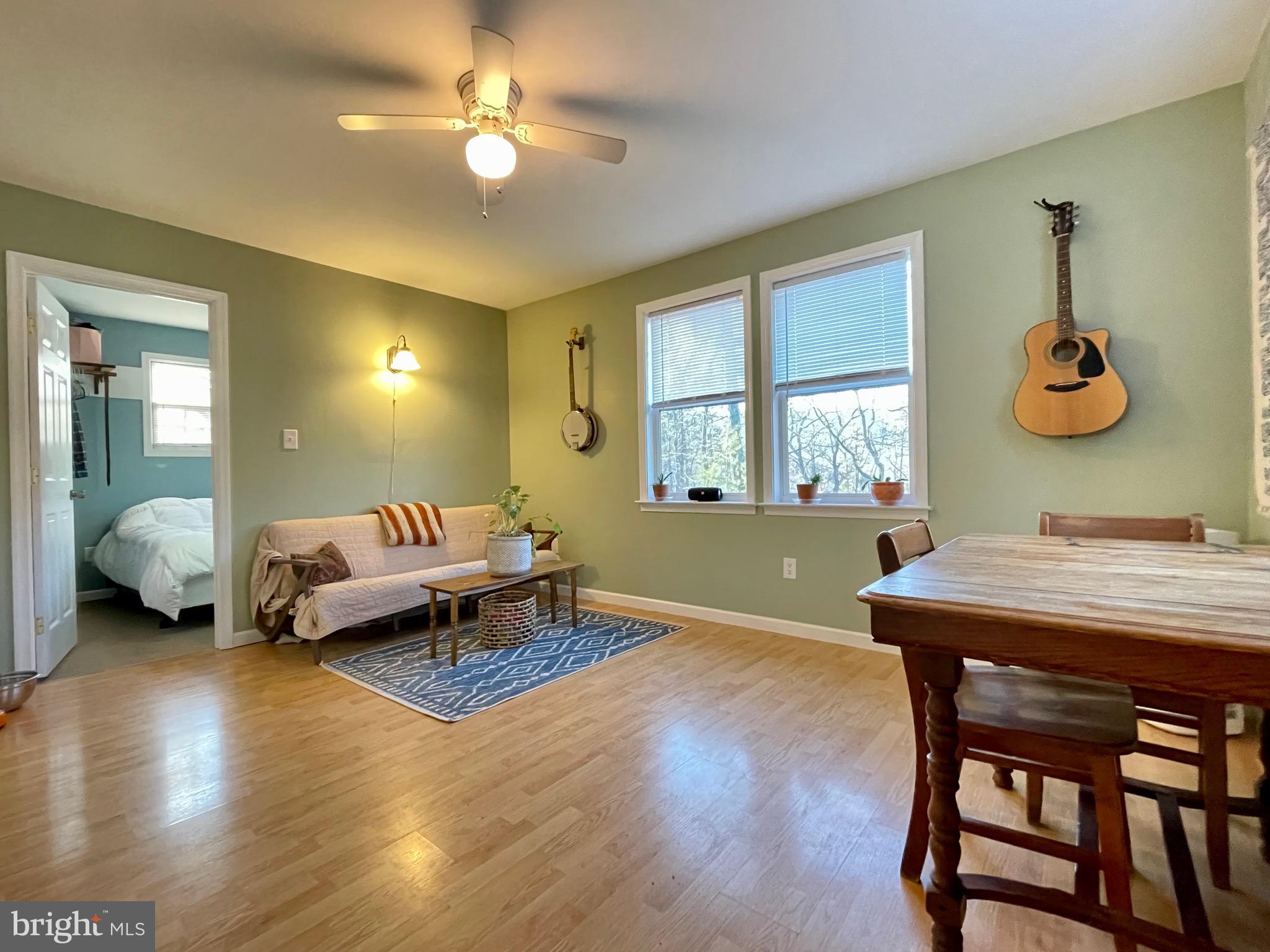 SLEEPY WOODS - Residential