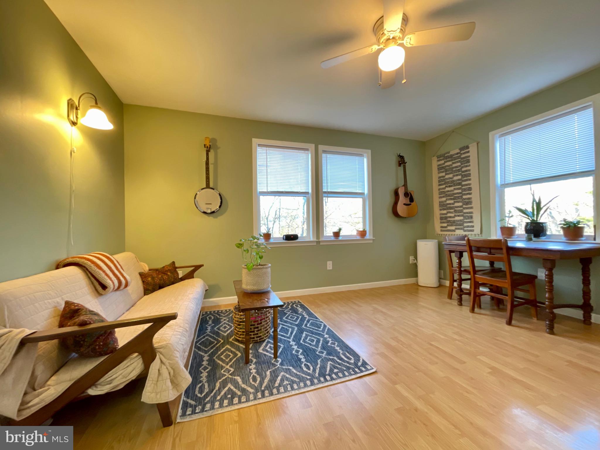 SLEEPY WOODS - Residential