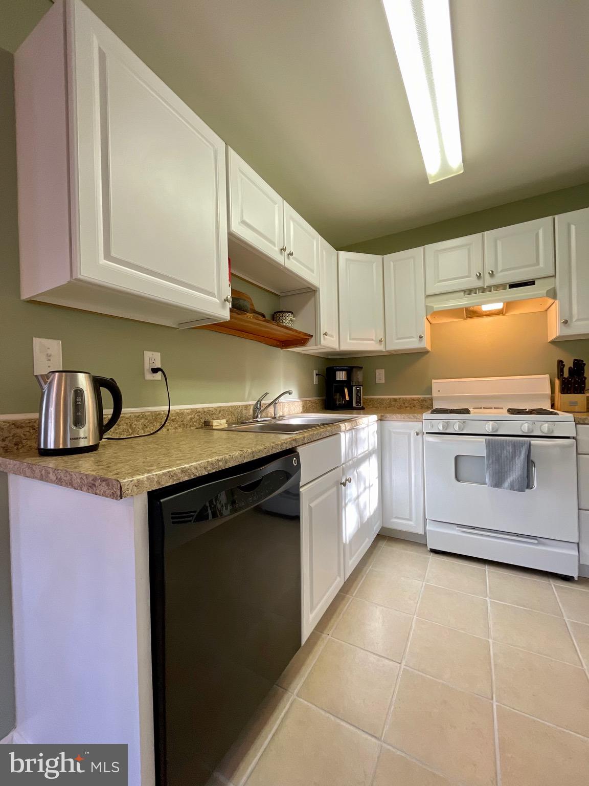 SLEEPY WOODS - Residential