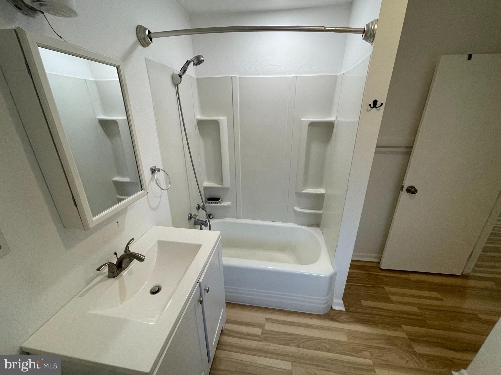 TRUXTON HEIGHTS - Residential Lease