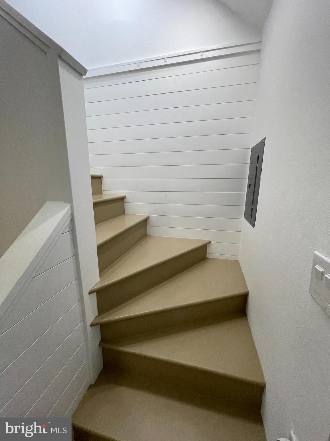 TRUXTON HEIGHTS - Residential Lease