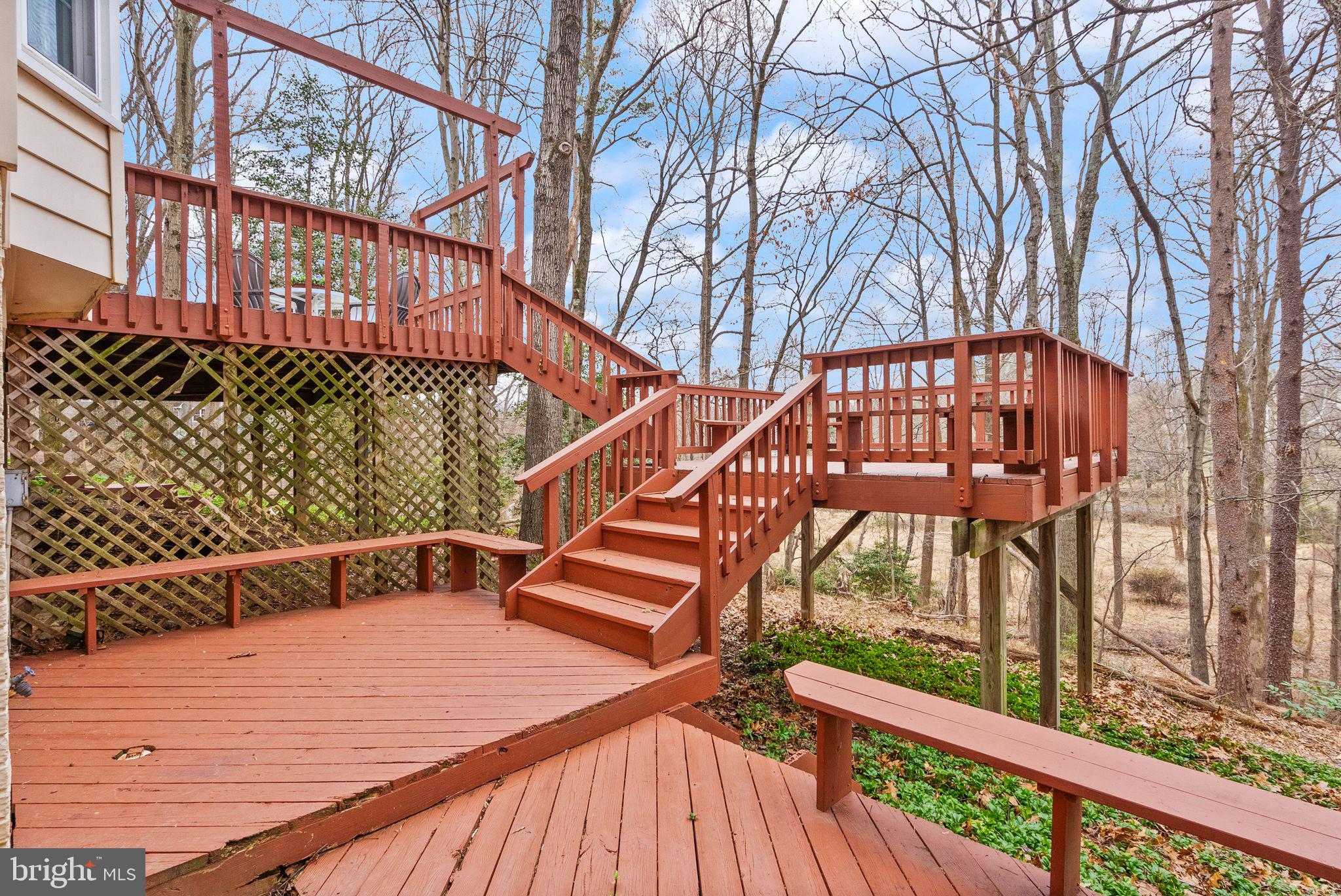 MILL RUN CROSSING - Residential