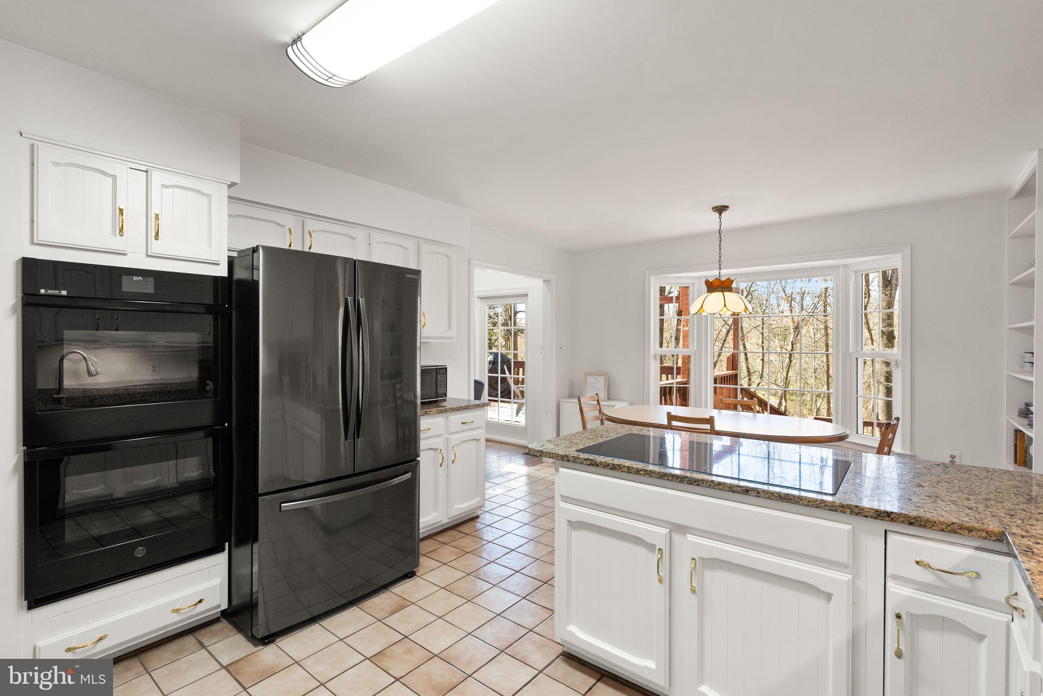 MILL RUN CROSSING - Residential