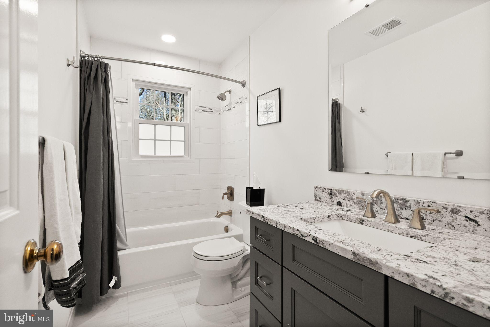 MILL RUN CROSSING - Residential