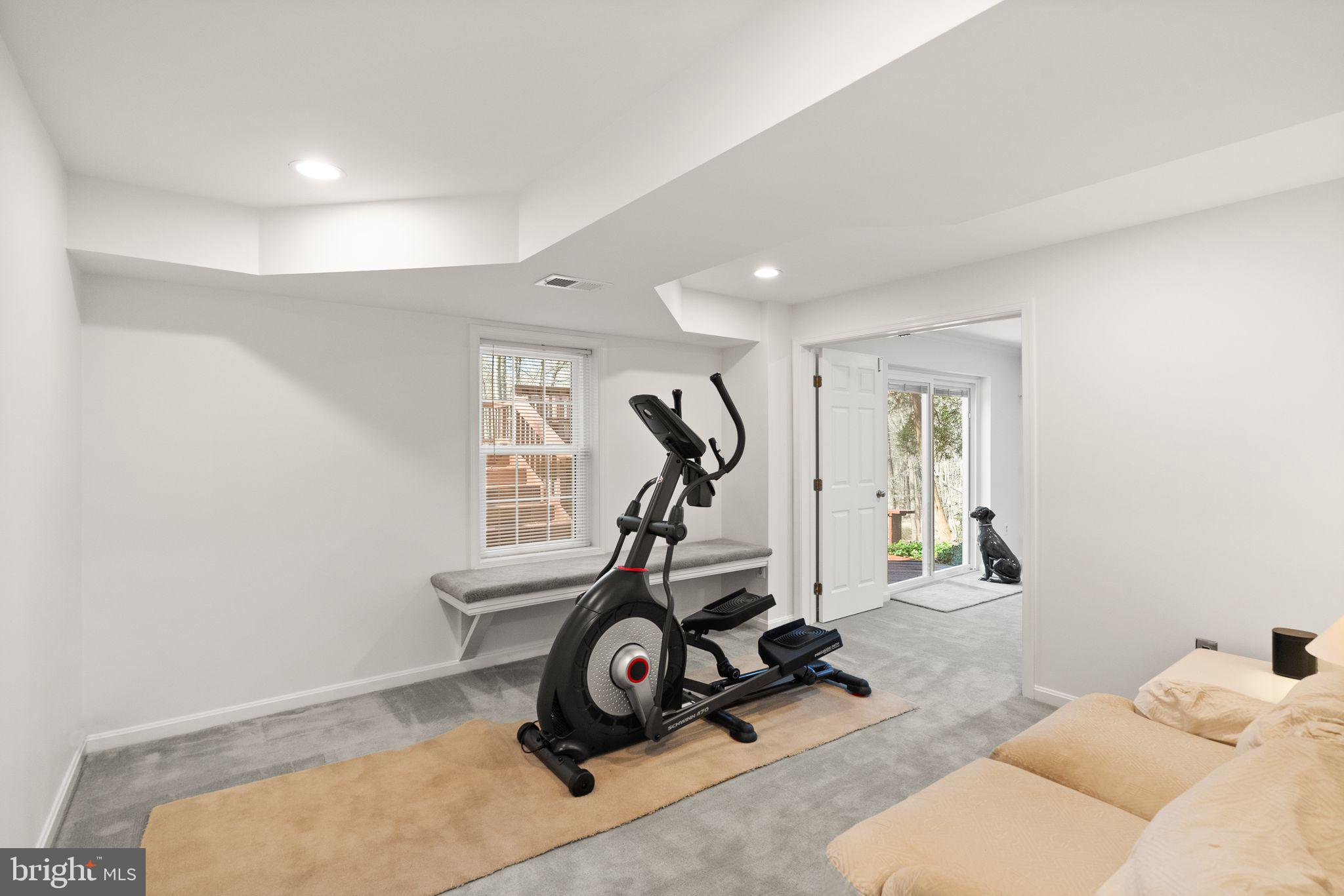 MILL RUN CROSSING - Residential