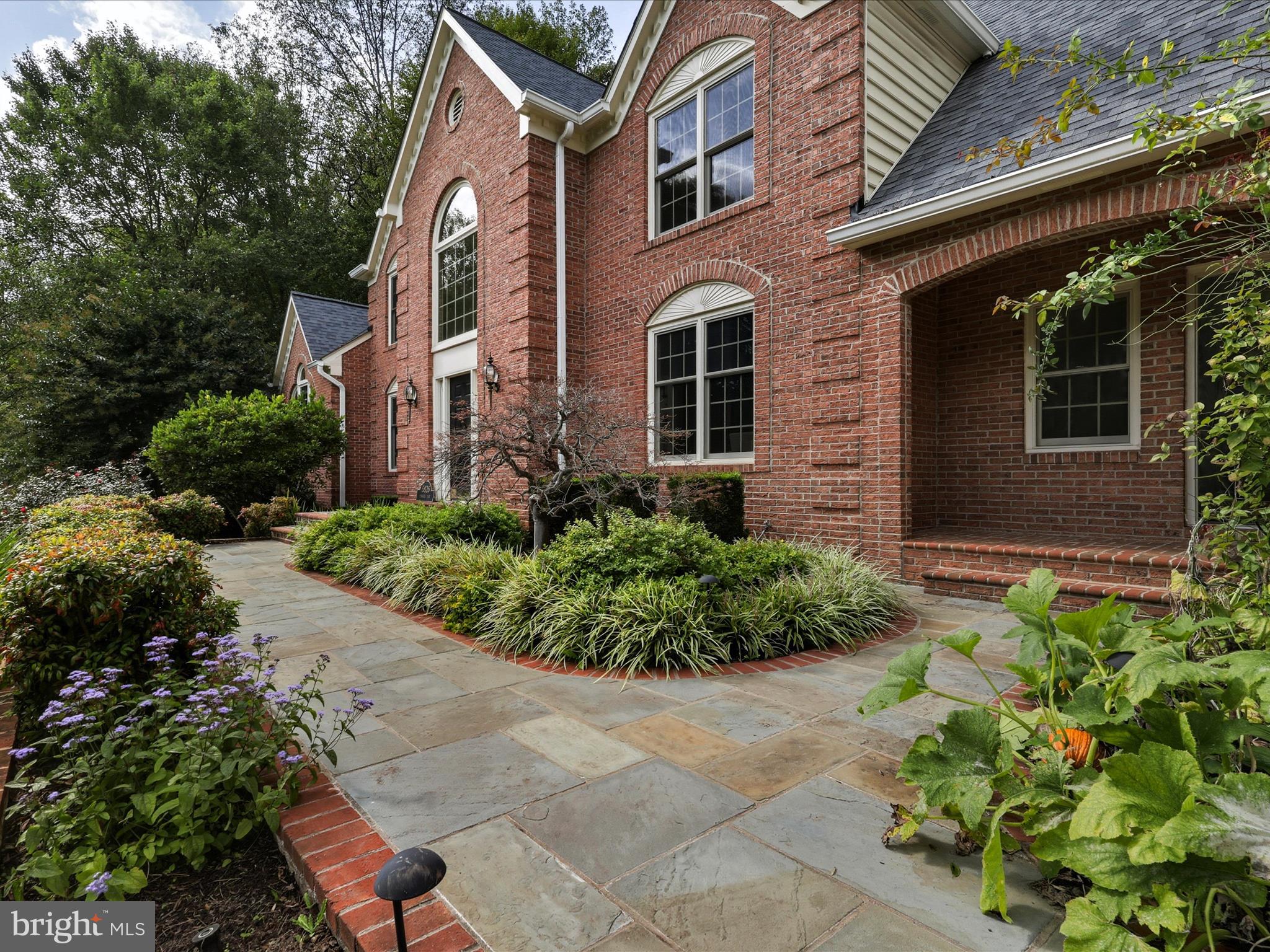 FAIR VIEW WOODS - Residential