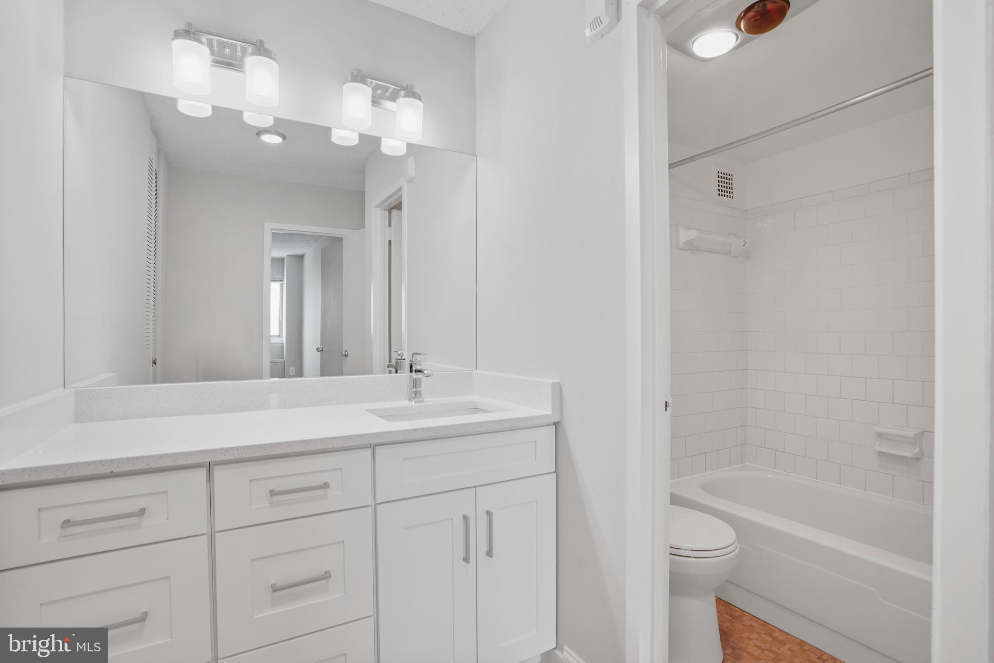 PARC EAST - Residential Lease