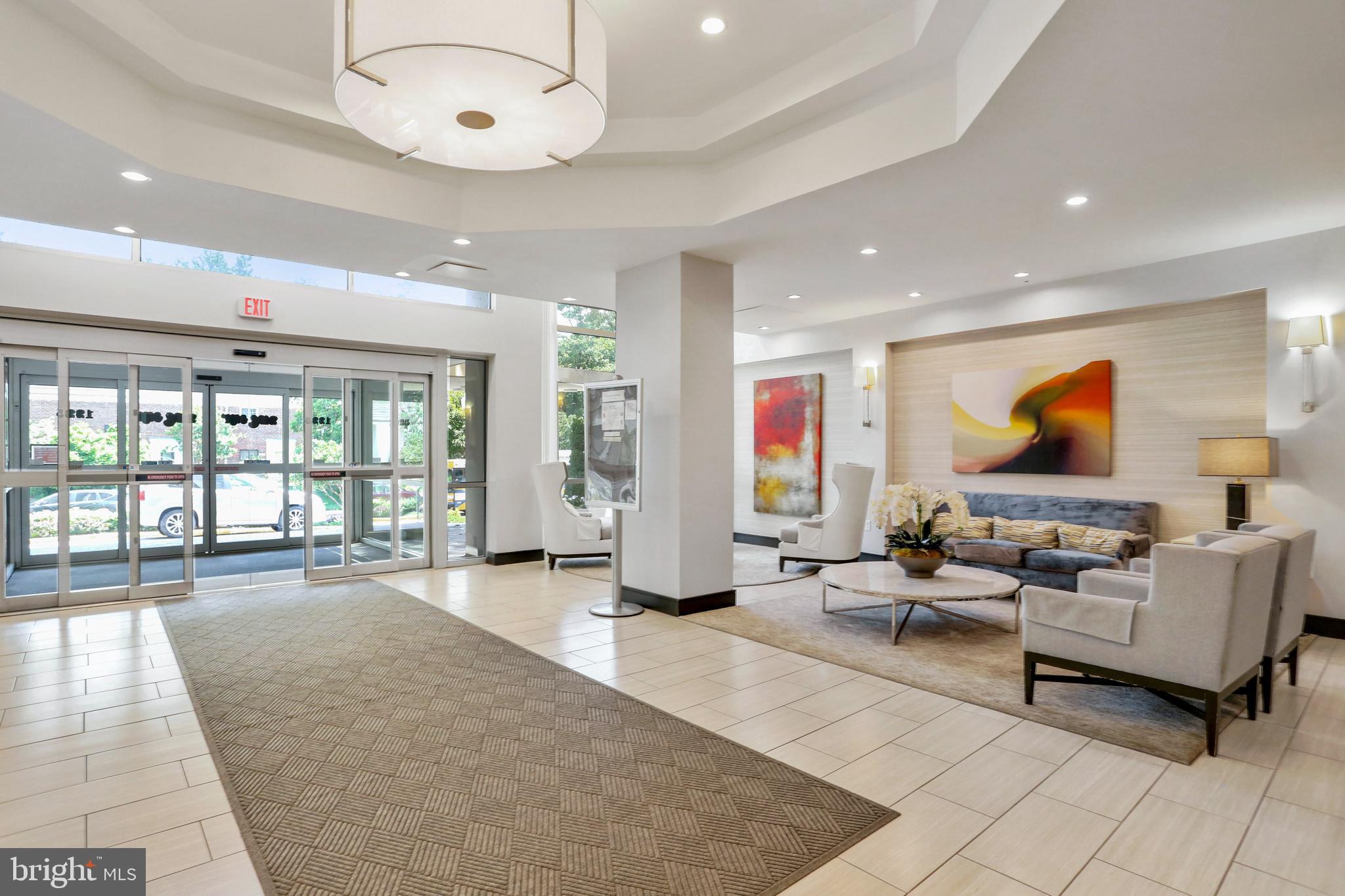 PARC EAST - Residential Lease