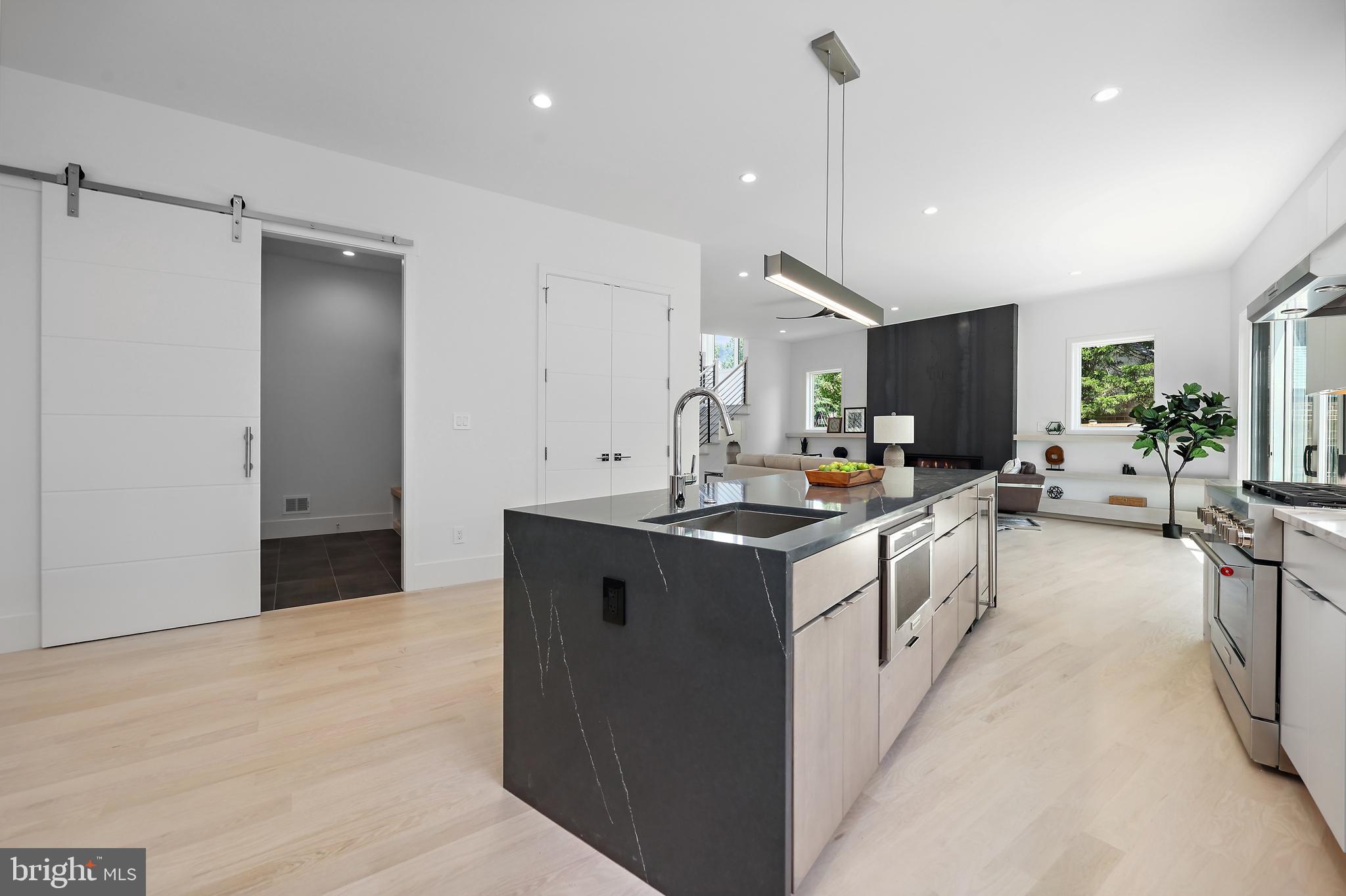 ARLINGTON FOREST - Residential