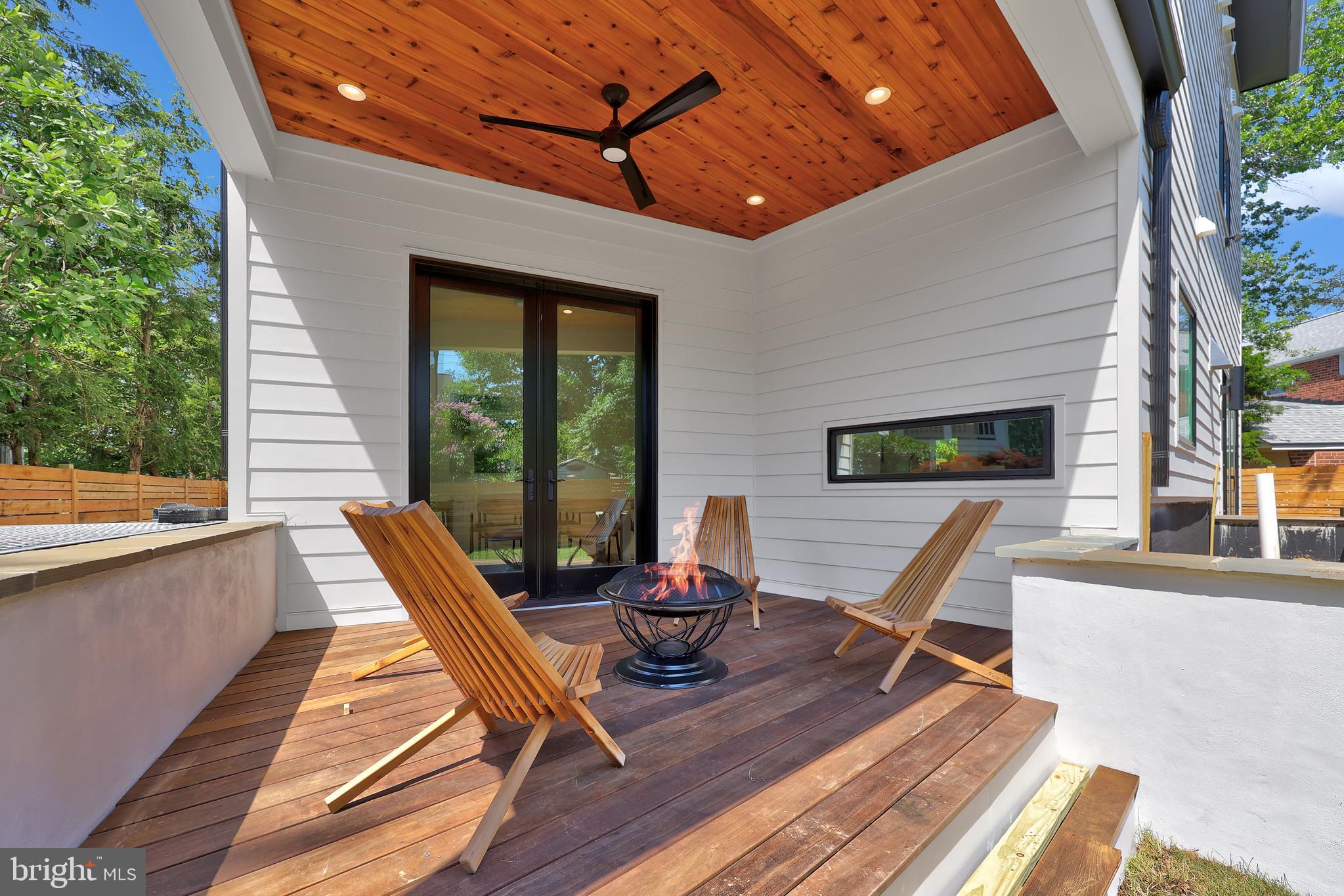 ARLINGTON FOREST - Residential