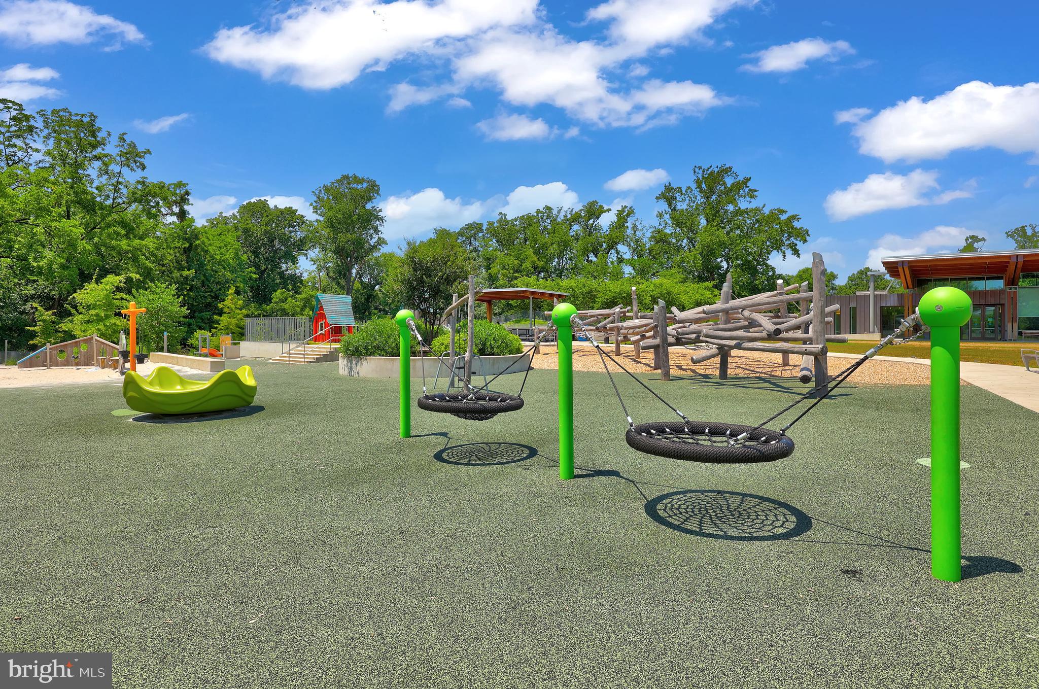 ARLINGTON FOREST - Residential