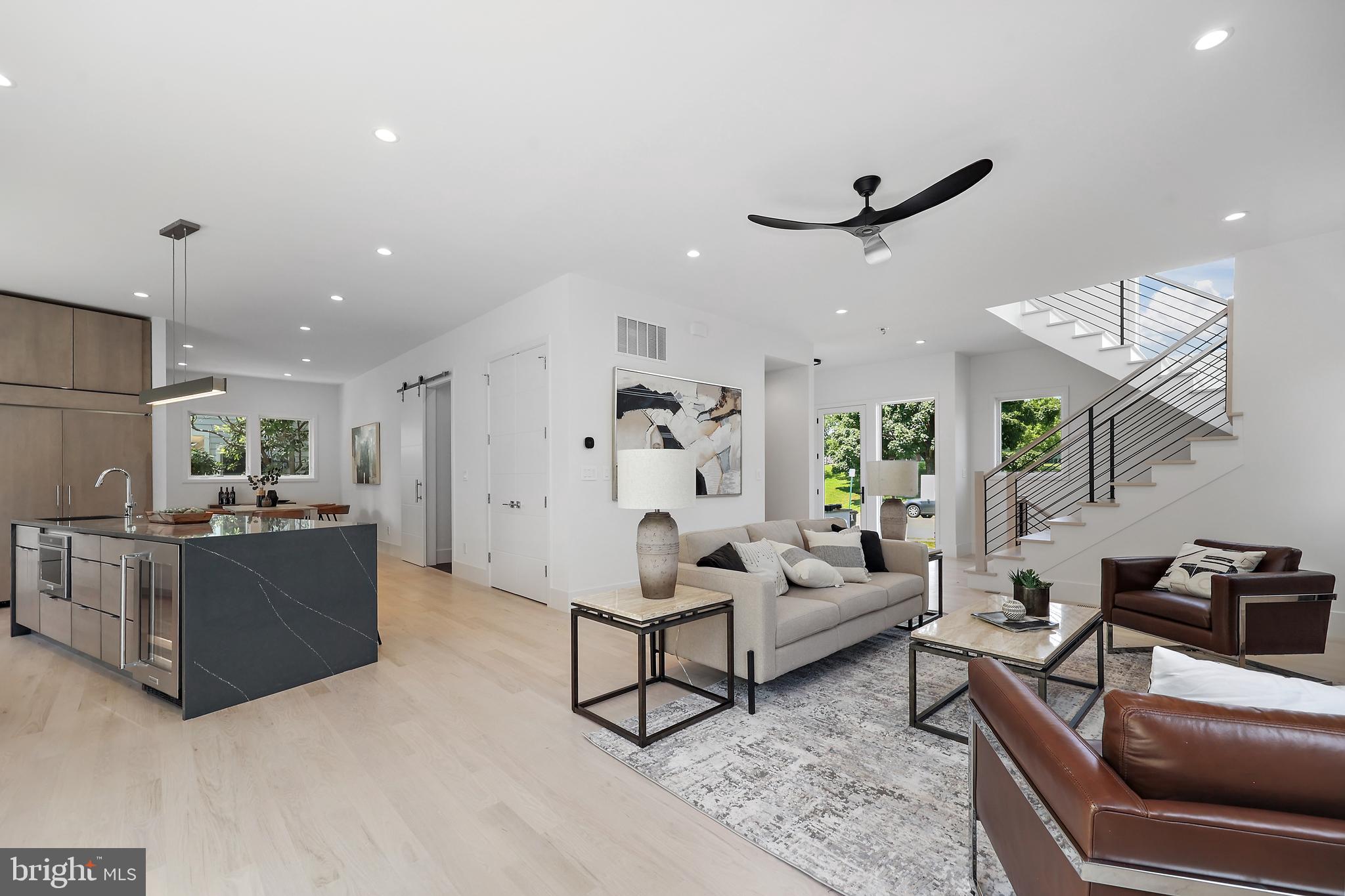 ARLINGTON FOREST - Residential