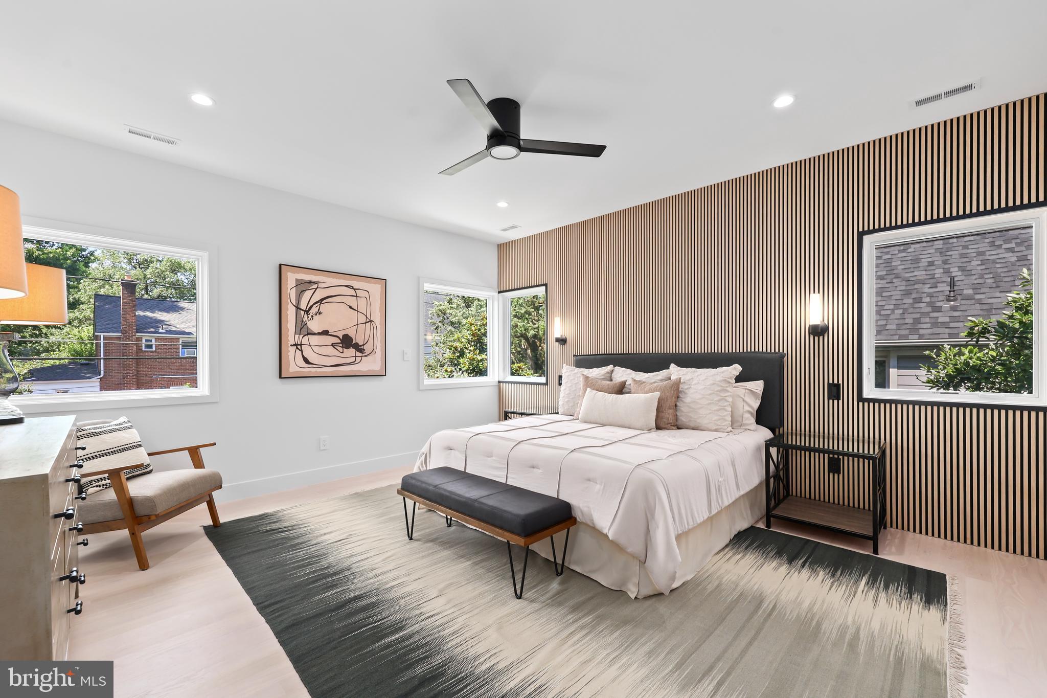 ARLINGTON FOREST - Residential