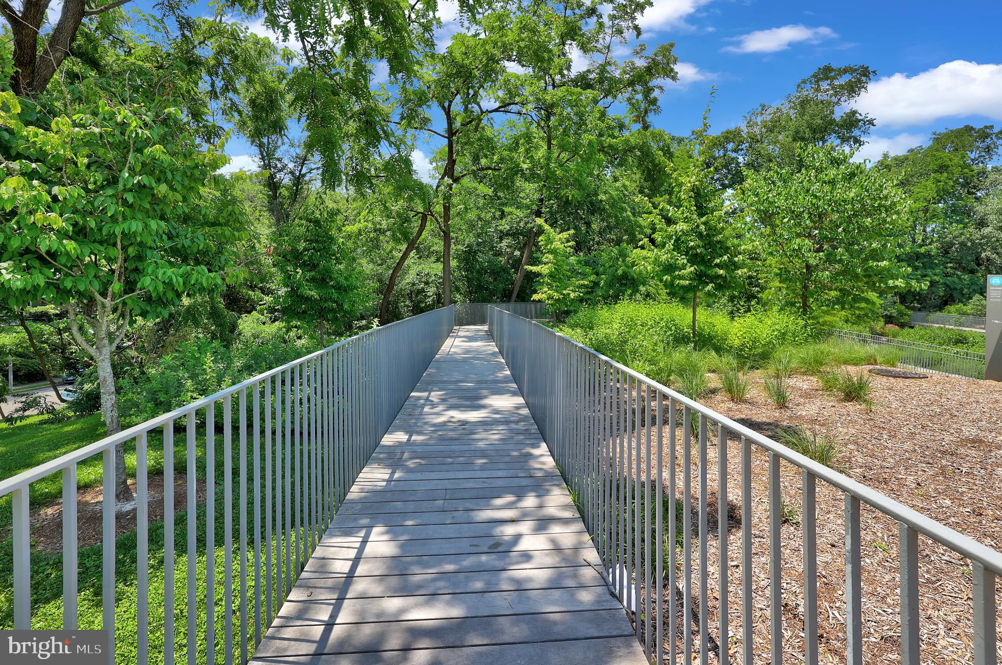 ARLINGTON FOREST - Residential
