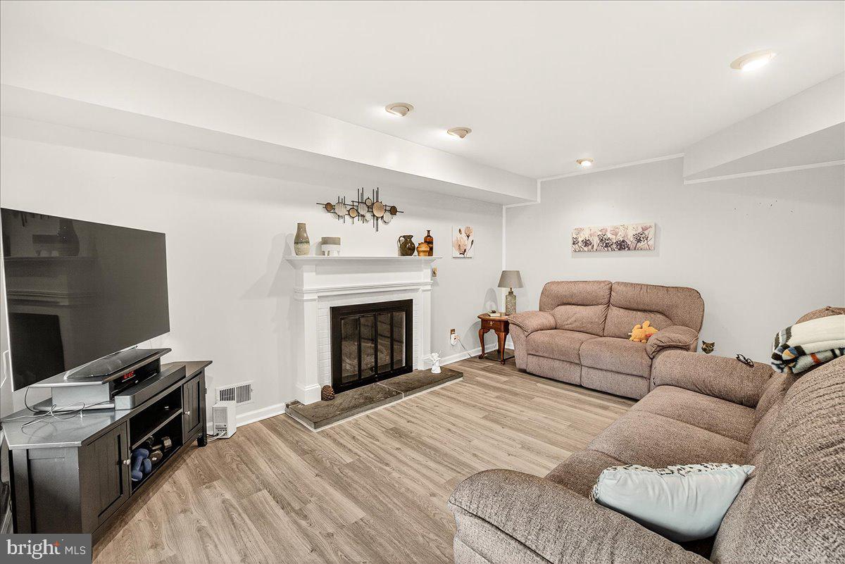 WESTERLY - Residential