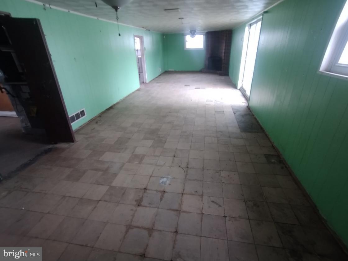 BLACKTHORN - Residential