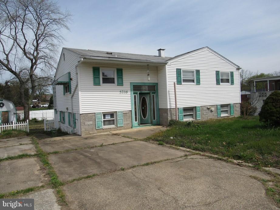 BLACKTHORN - Residential