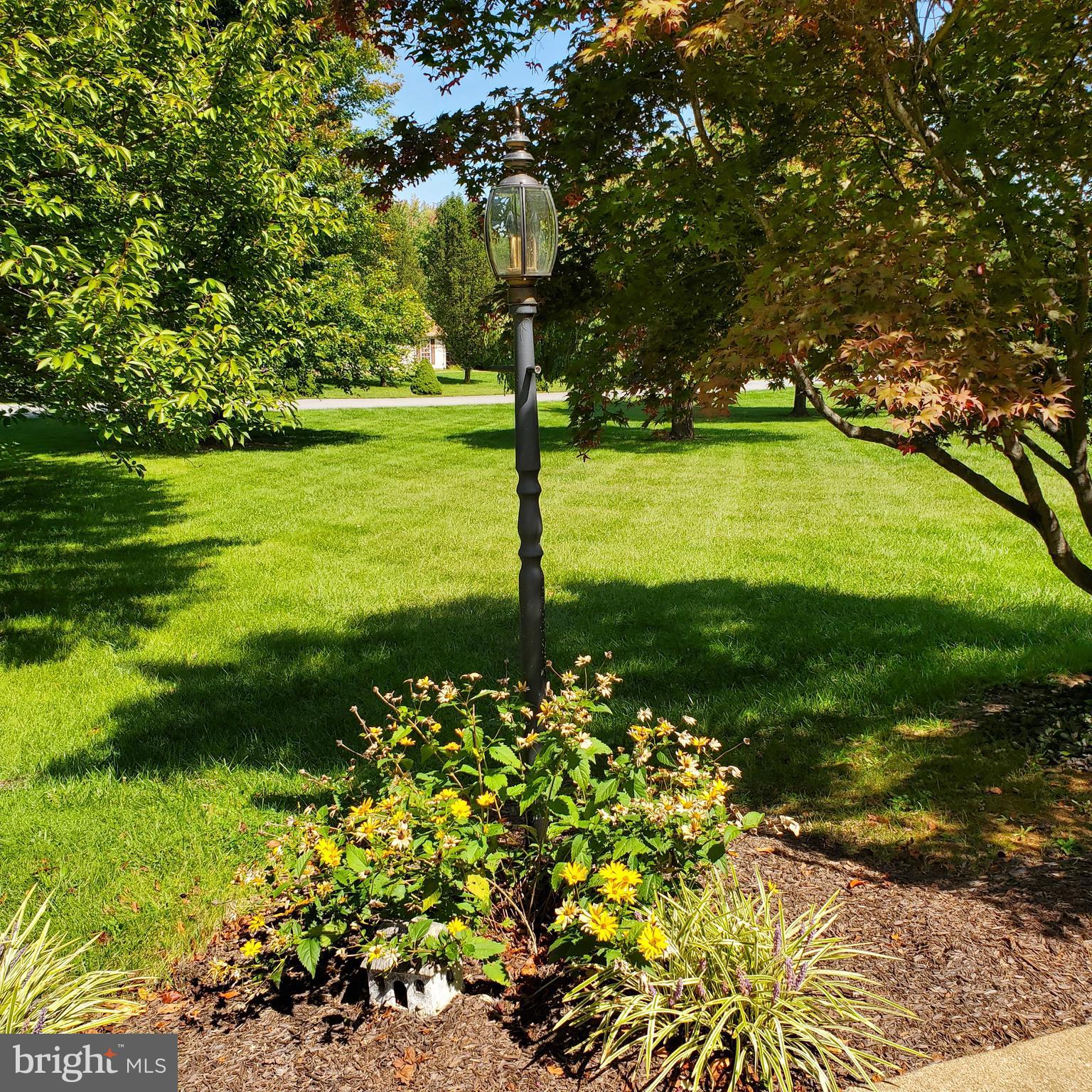 EVERMAY MANOR - Residential