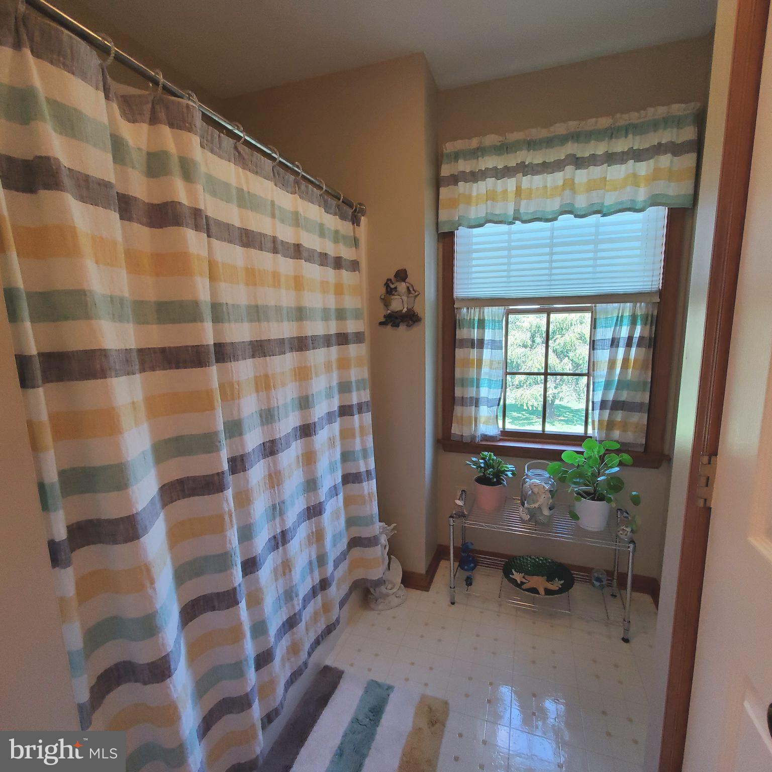 EVERMAY MANOR - Residential