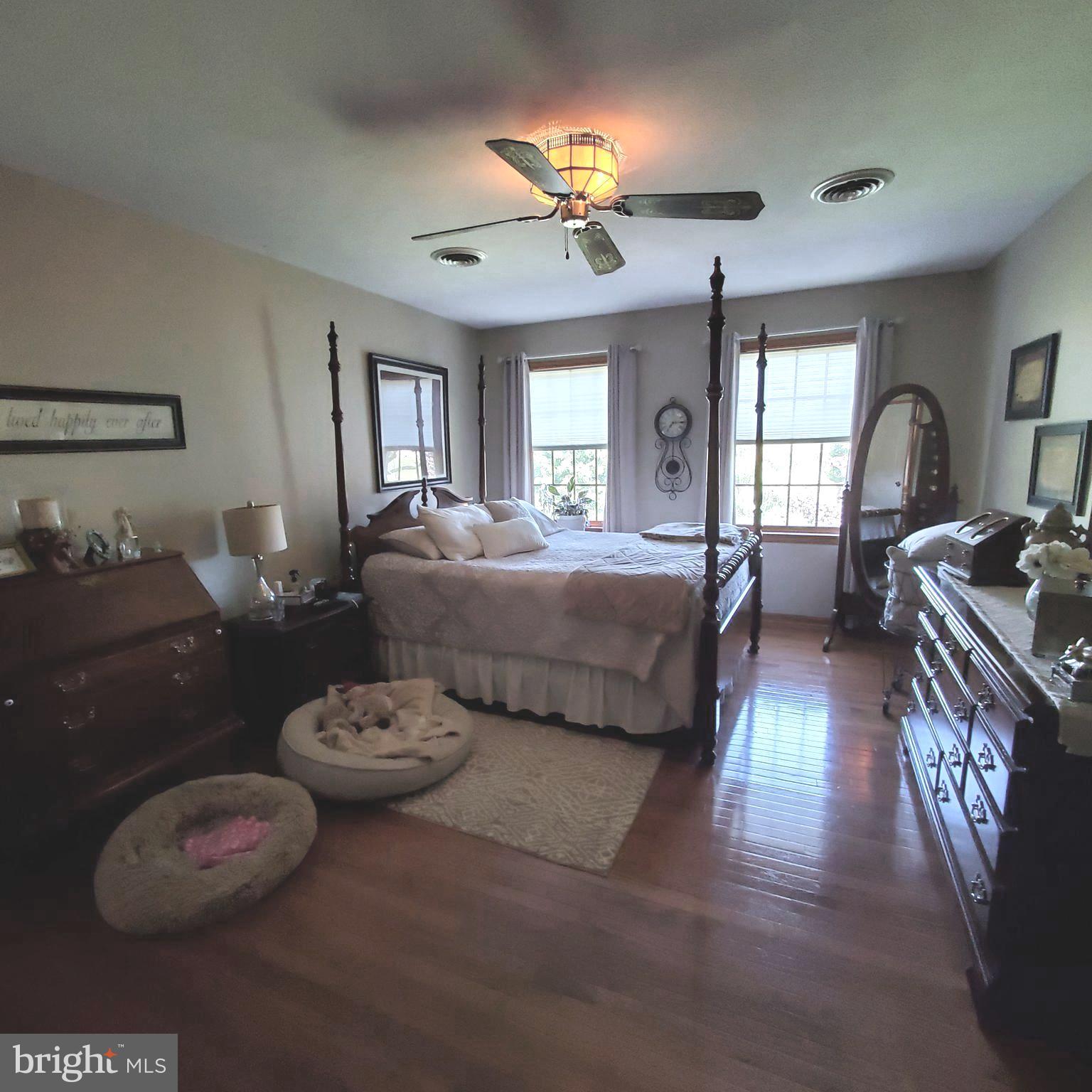 EVERMAY MANOR - Residential