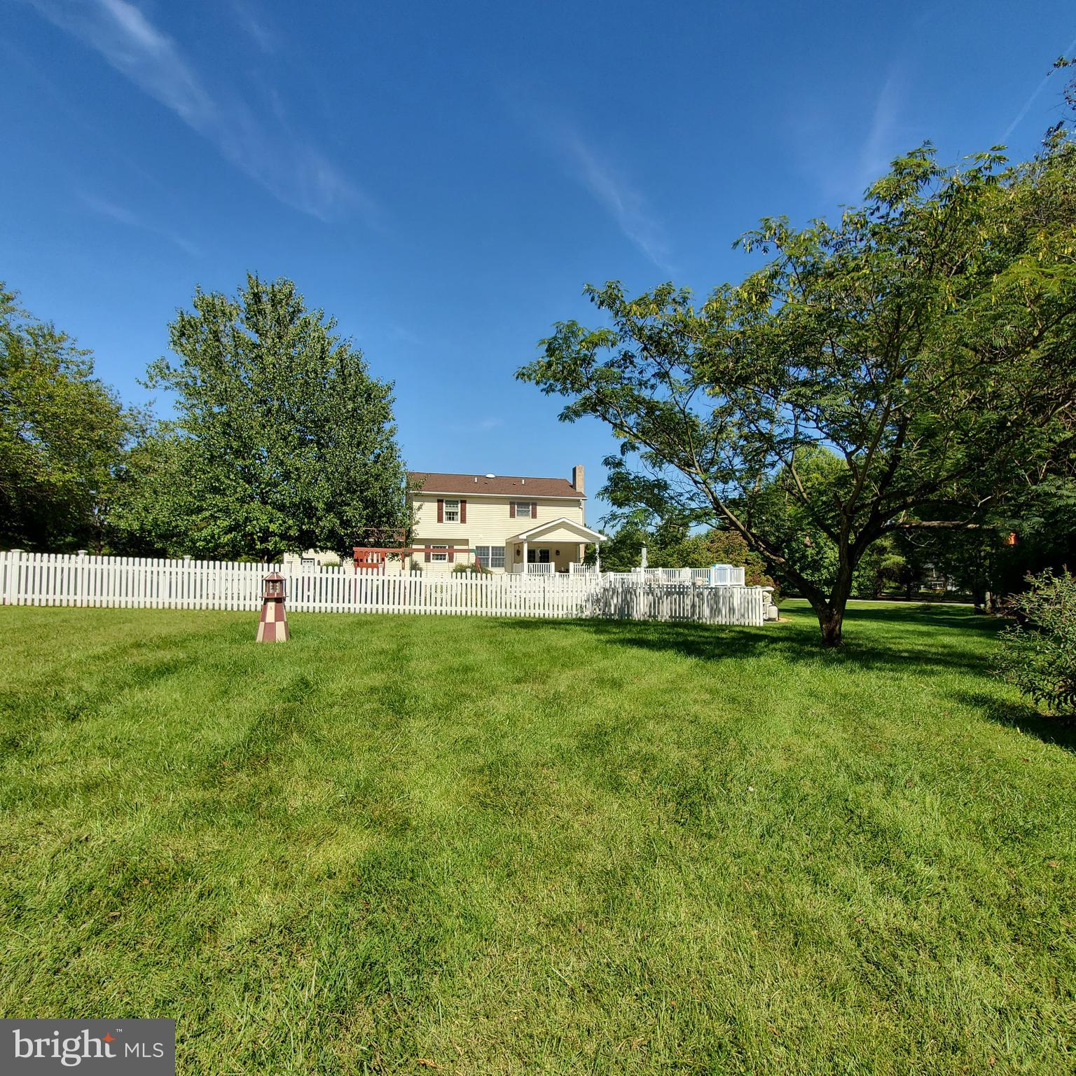 EVERMAY MANOR - Residential