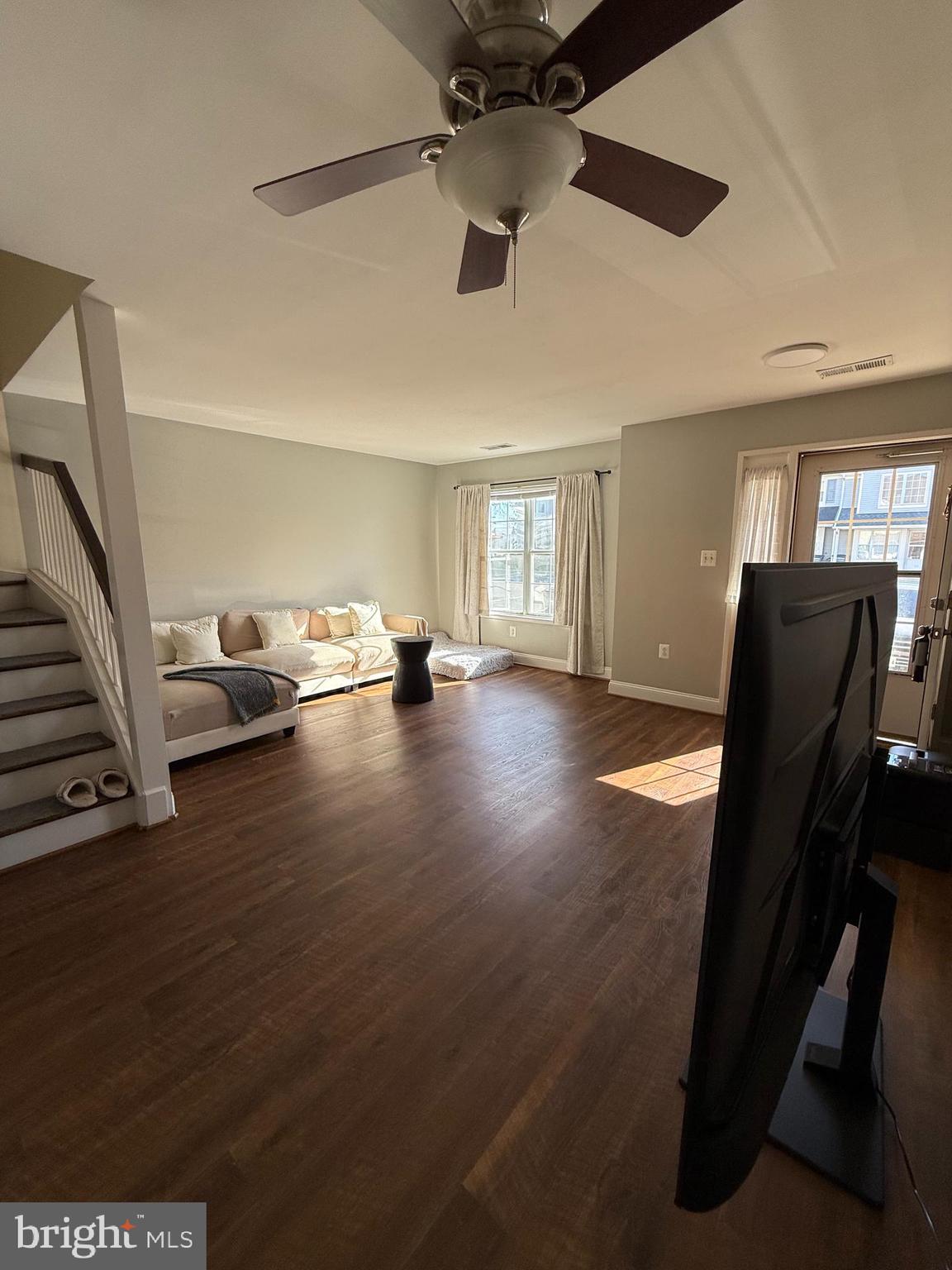 8702 VILLAGE GREEN COURT