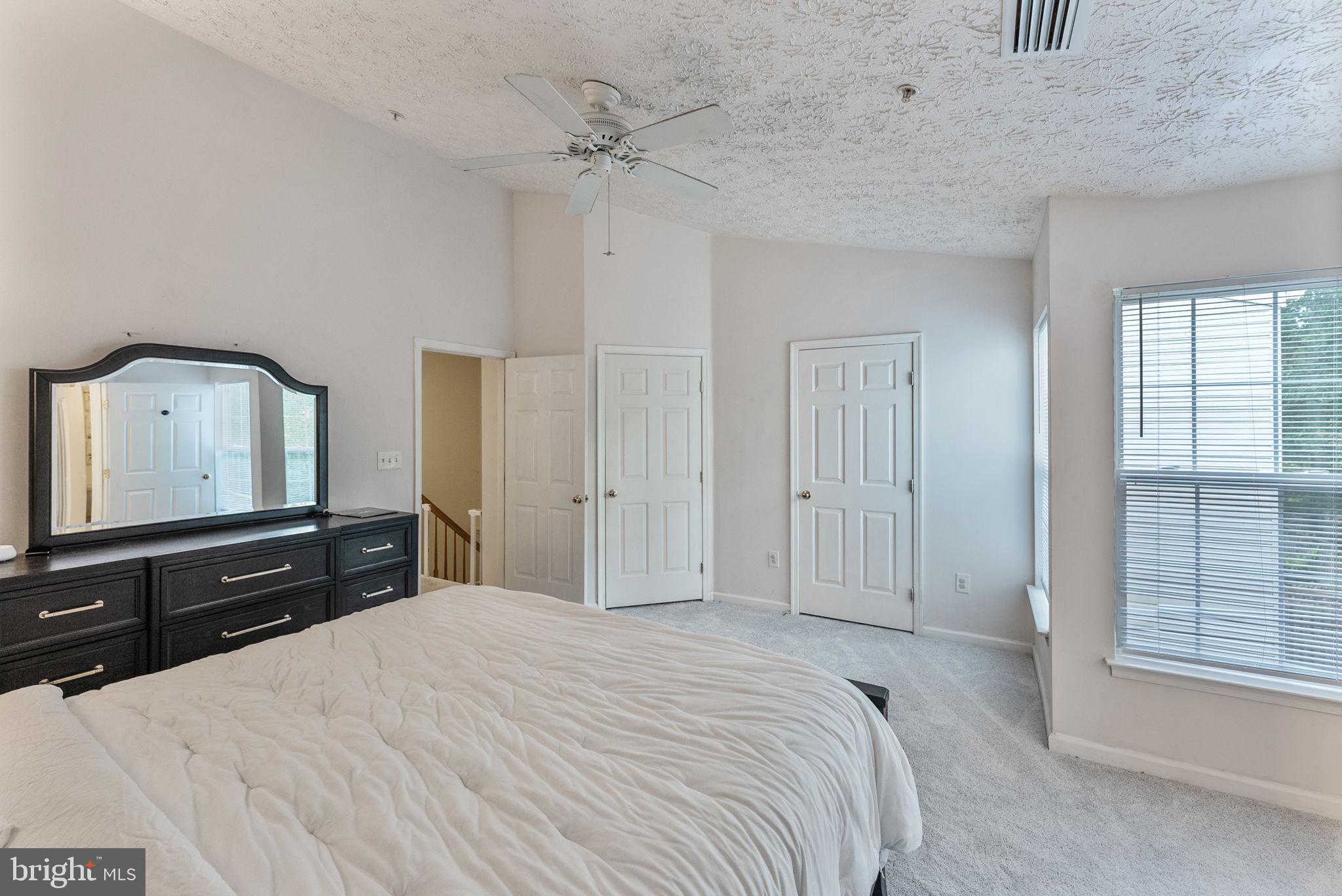 CARRIAGE PINES/LAKE VILL - Residential