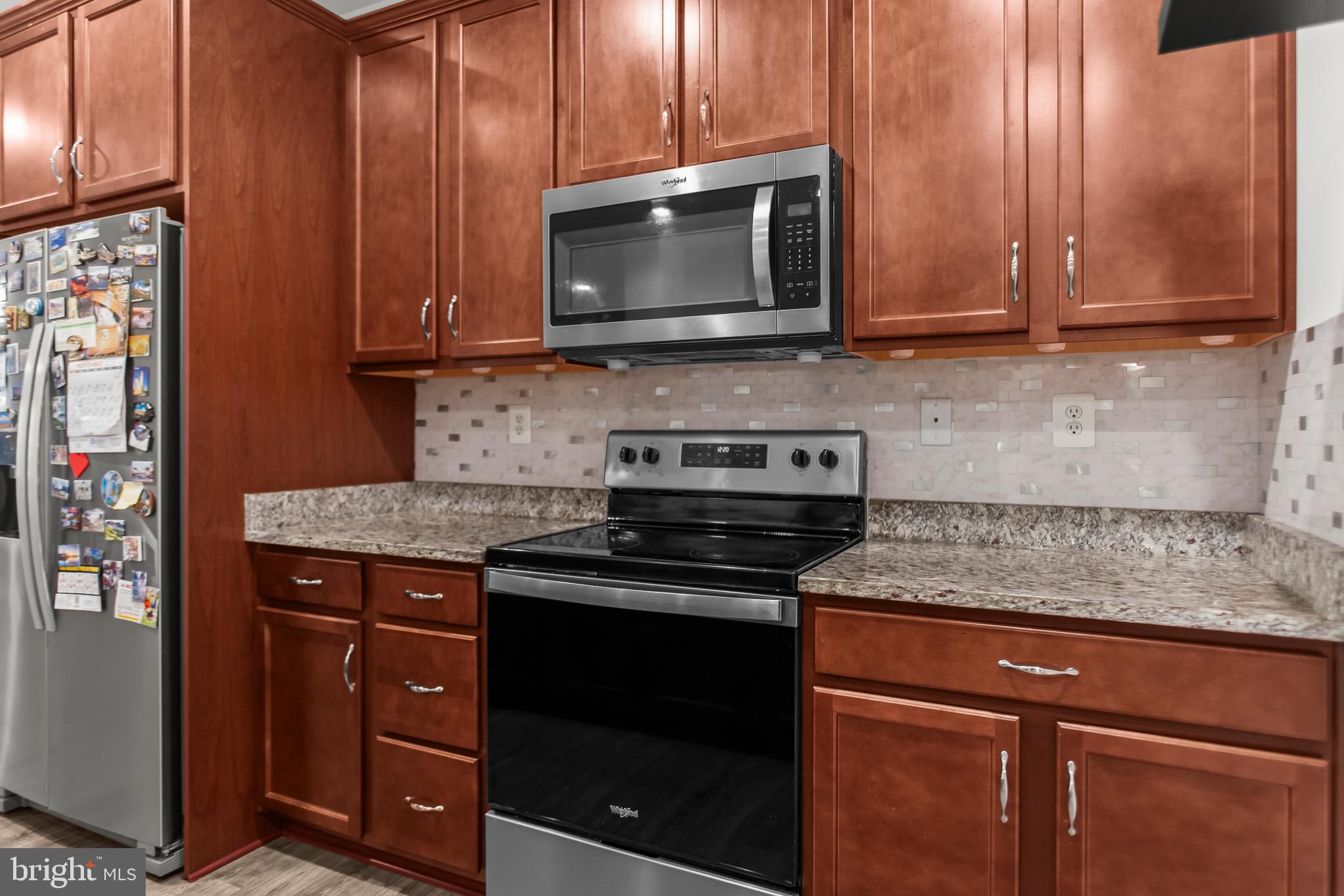 HAWTHORNE GREENE - Residential