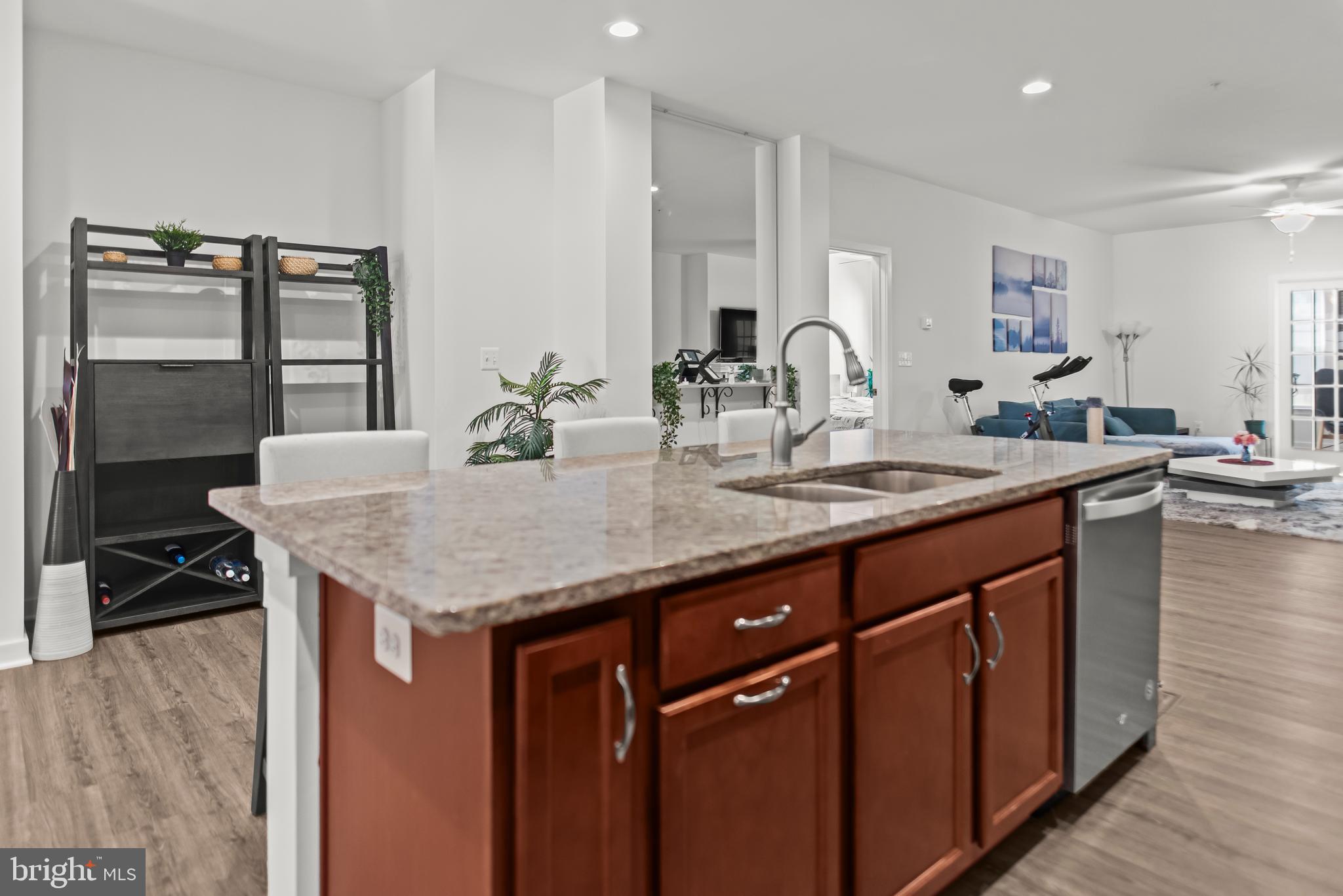 HAWTHORNE GREENE - Residential