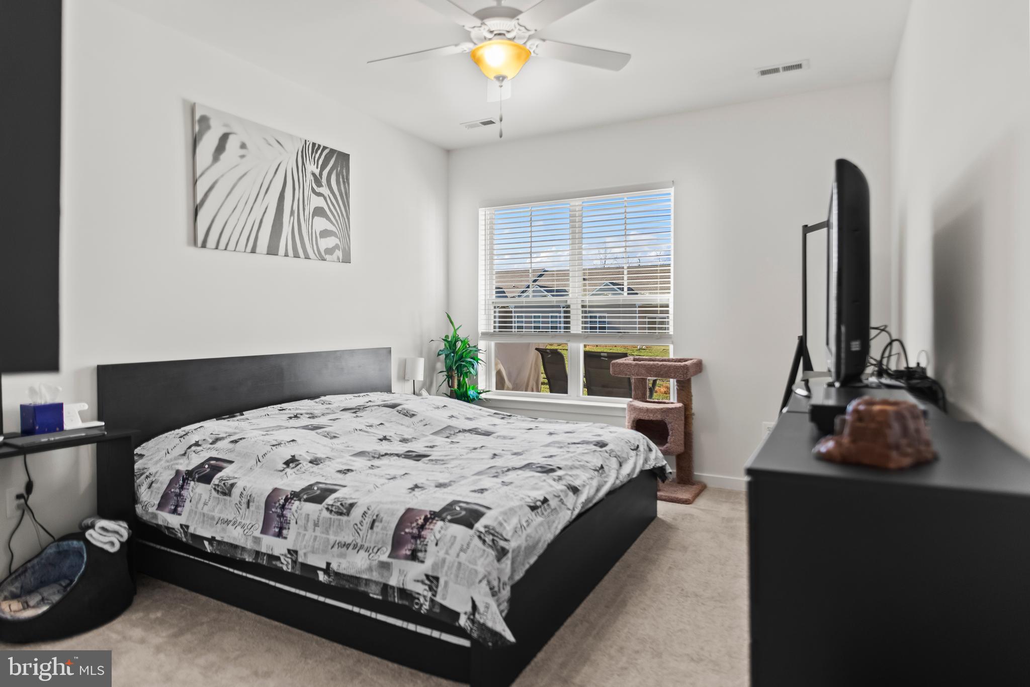 HAWTHORNE GREENE - Residential