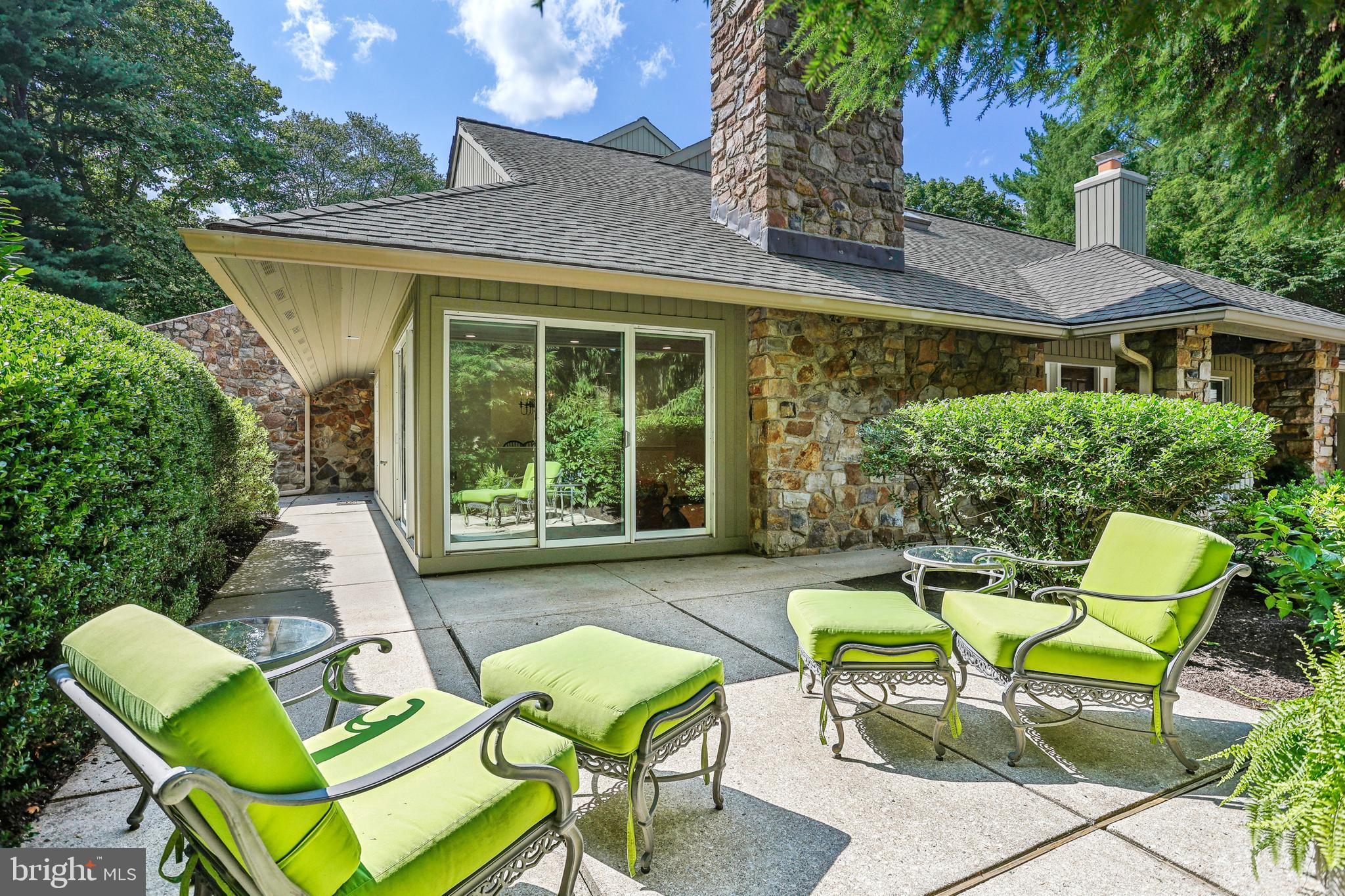 HERMITAGE - Residential