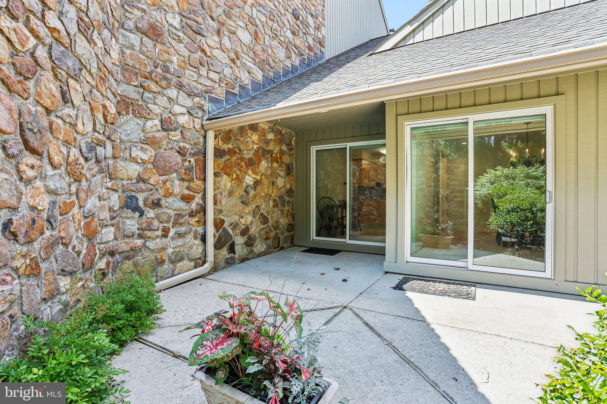 HERMITAGE - Residential