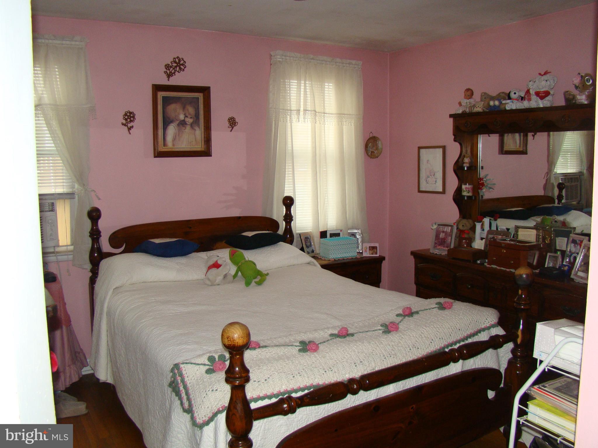 NORTH POINT VILLAGE - Residential