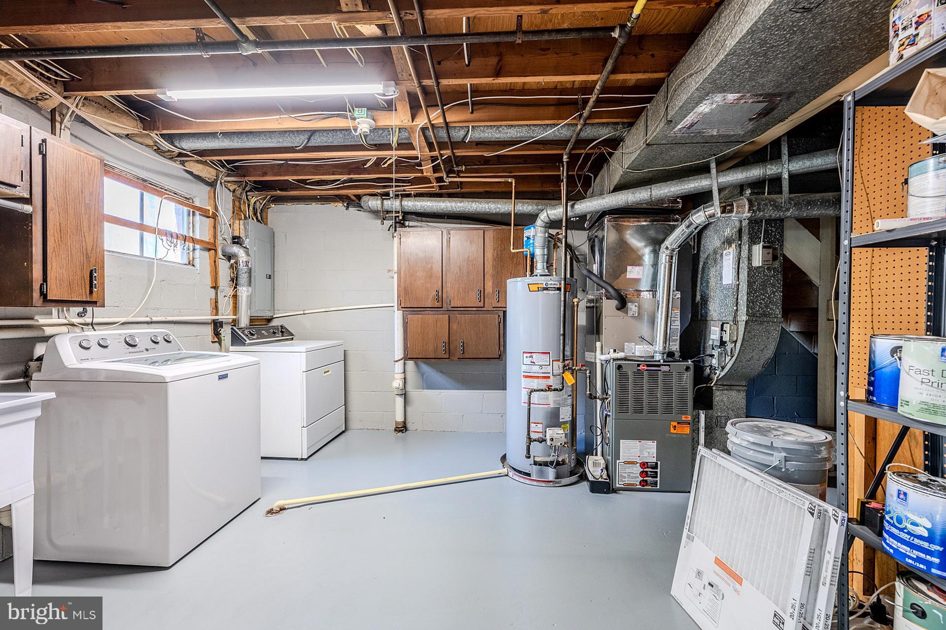 ROLLING VALLEY - Residential