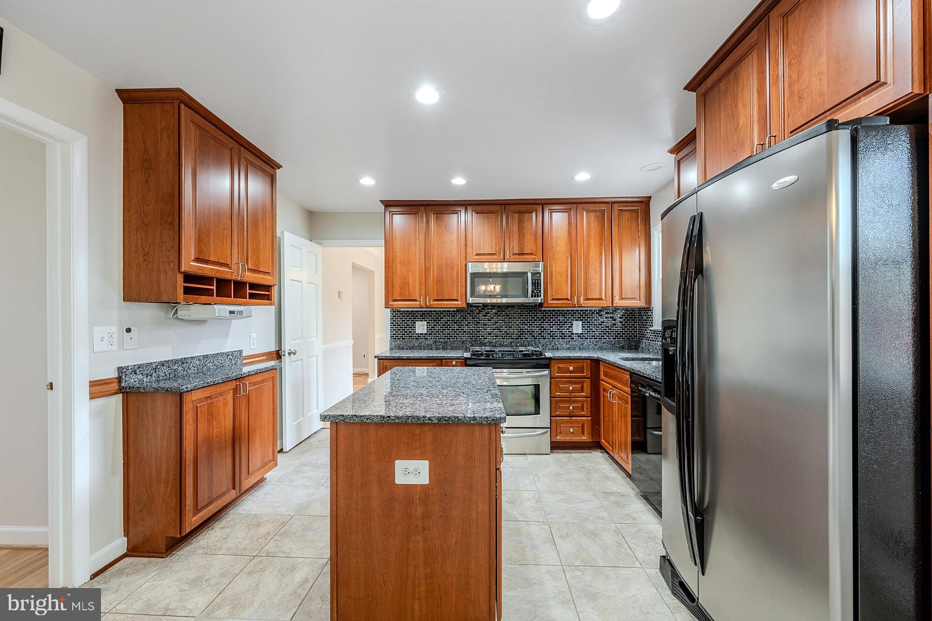 ROLLING VALLEY - Residential