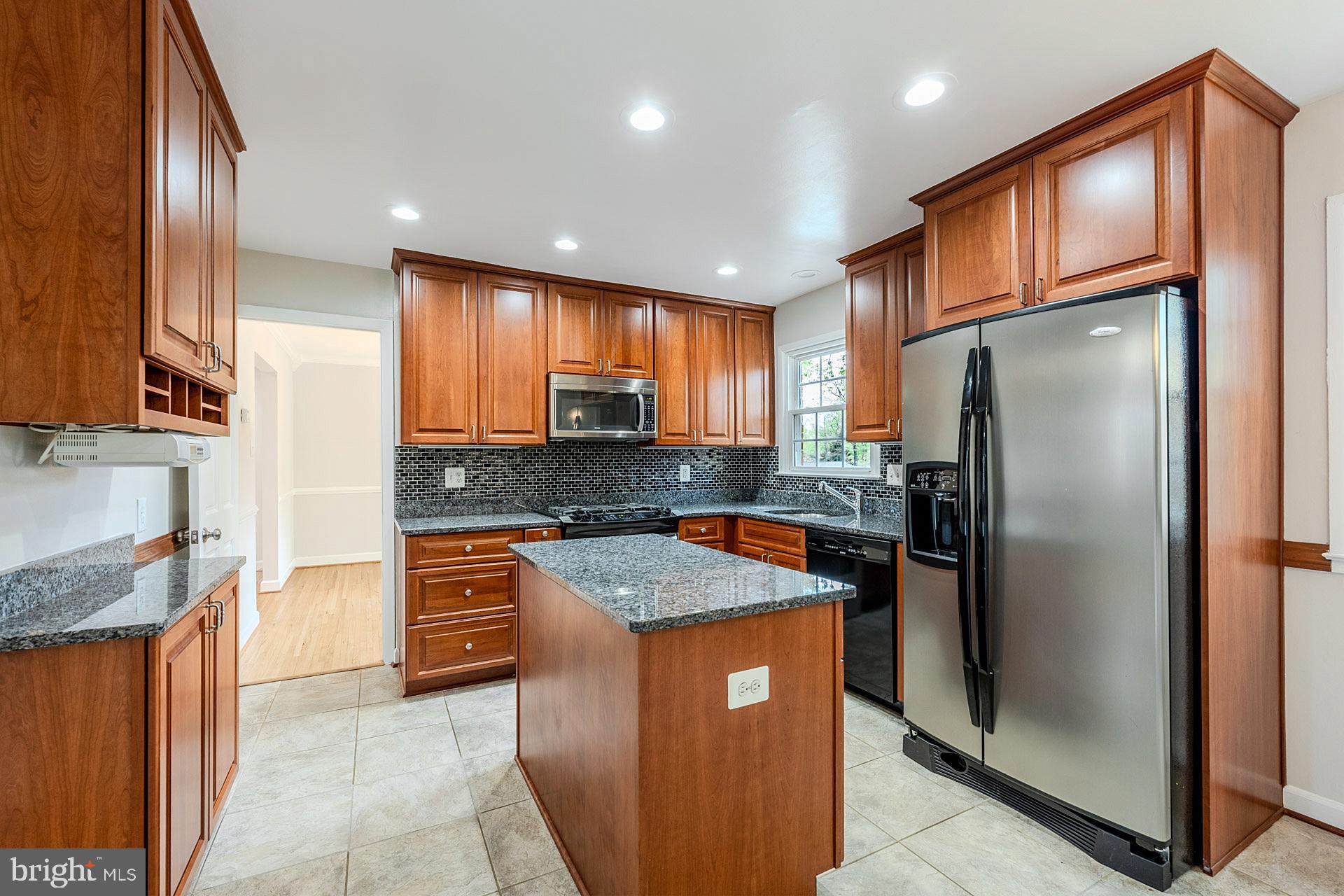 ROLLING VALLEY - Residential