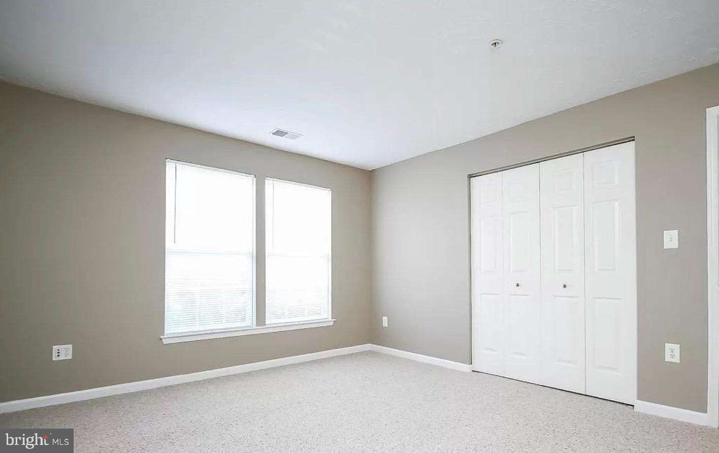 PINEY ORCHARD - Residential