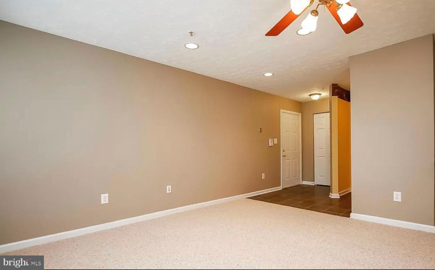 PINEY ORCHARD - Residential