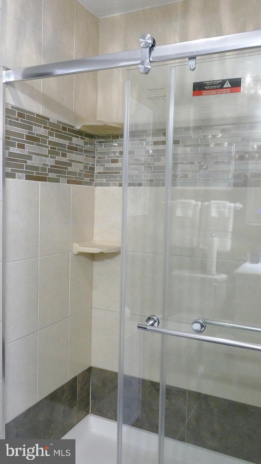 PINEY ORCHARD - Residential