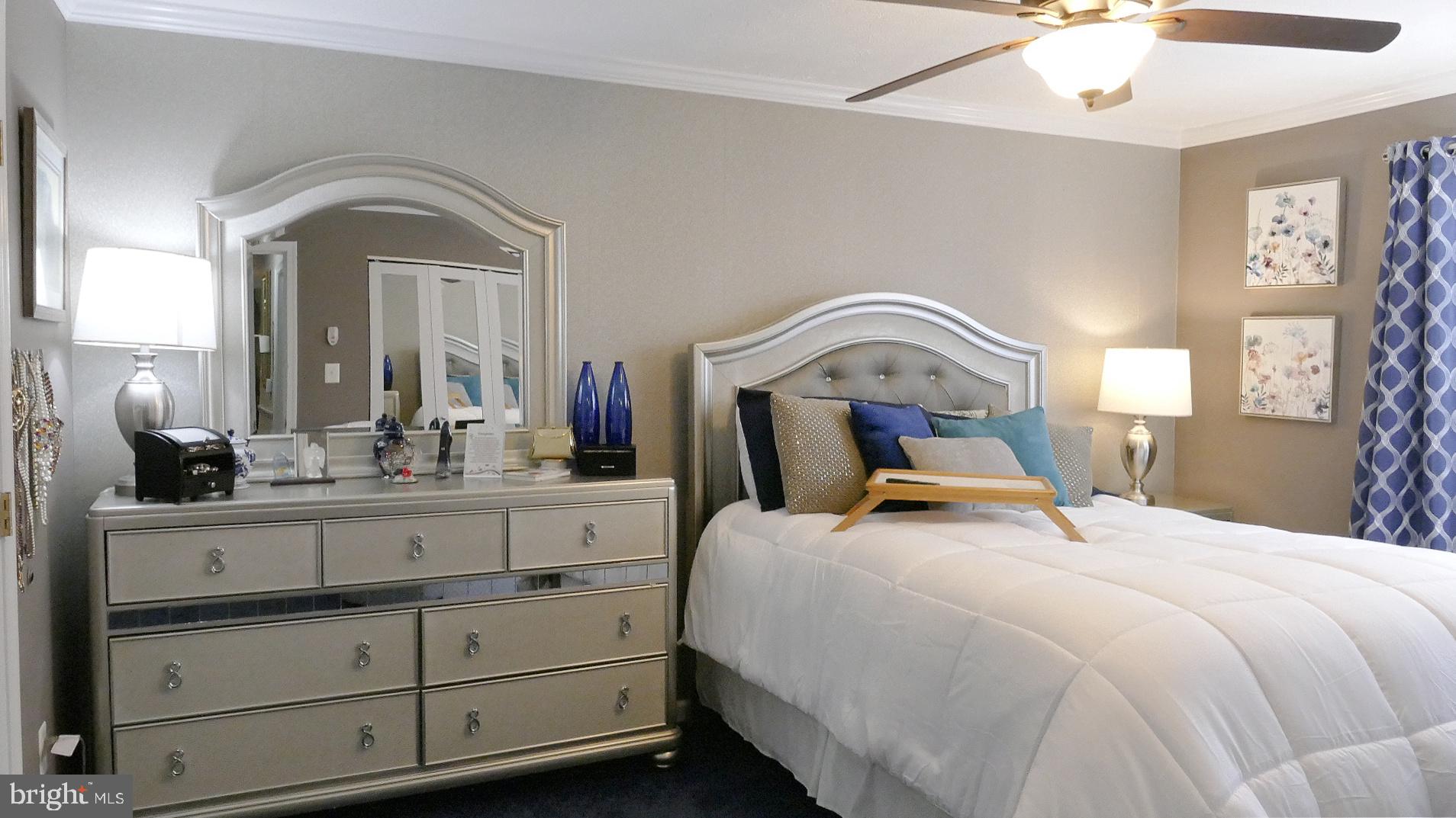 PINEY ORCHARD - Residential