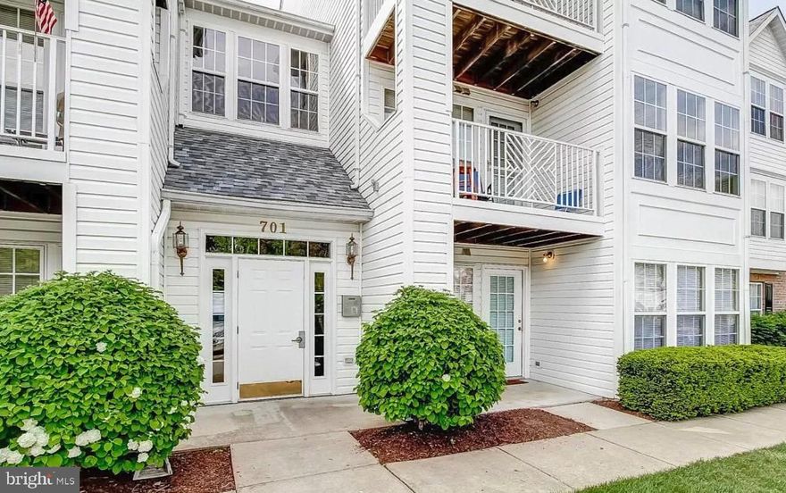 ***SELLER IS VERY MOTIVATED AND IS OFFERING 5K IN CLOSING ASSISTANCE WITH A FULL PRICE OFFER**

Come see this exquisite 2-bedroom, 2-bath with office/den in this luxury condominium, nestled on the 1st floor of an elegantly designed building. As you step inside, you are greeted by a spacious, open-concept living area that seamlessly blends contemporary style with comfort. The living room, characterized by its abundant natural light and refined finishes, opens onto a private porch, offering an exclusive retreat for outdoor relaxation and entertainment.

Each of the two bedrooms is a masterpiece of design, offering a serene, private space with plush carpeting and ample closet storage. The master suite is particularly impressive, featuring a large, elegantly appointed en-suite bathroom with high-end fixtures, a walk-in shower for unwinding after a long day.

The guest bedroom, is complemented by a second full bathroom across the hall boasting modern fixtures and a sleek, minimalist aesthetic. The state-of-the-art kitchen is a chef's dream, equipped with top-of-the-line stainless steel and black appliances, granite countertops, and custom cabinetry. It offers both functionality and style, making it perfect for both casual dining and formal entertaining.

The unit’s unique first-floor location provides the convenience of easy access with the added benefit of a separate porch. This outdoor space is a tranquil oasis, ideal for enjoying morning coffees, alfresco dining, or simply soaking up the serene atmosphere of the surrounding area.

Additional features include lush carpet all throughout the main living areas, extended countertop/bar,  in-unit laundry facilities, and central air conditioning. Residents also enjoy access to the community amenities, including a fitness center, a swimming pool, and open parking spaces.

This condominium is not just a home; it's a lifestyle choice for those seeking luxury, comfort, and convenience in a prime location.